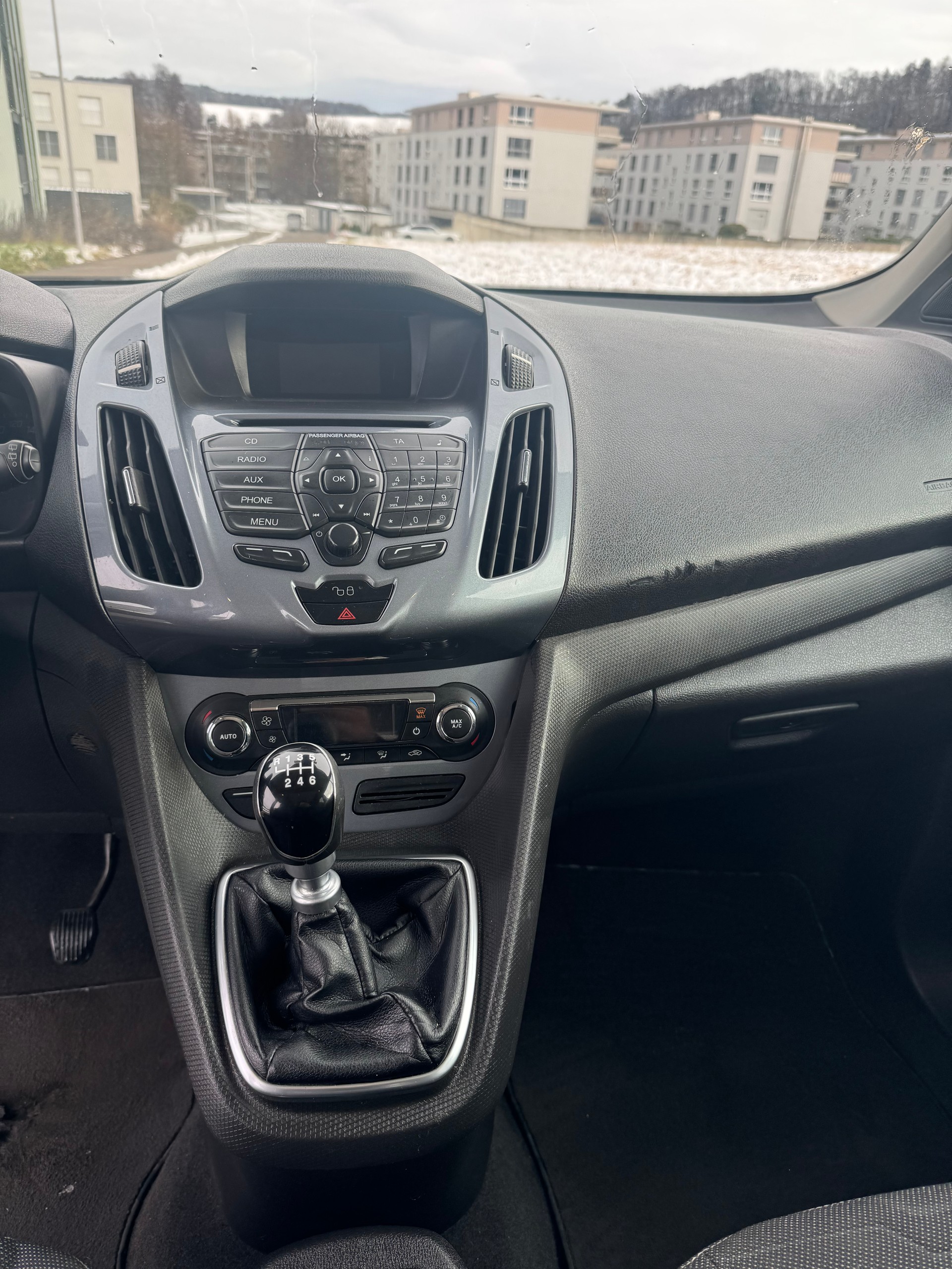 FORD Tourneo Connect 1.6 TDCi Titanium-image-9