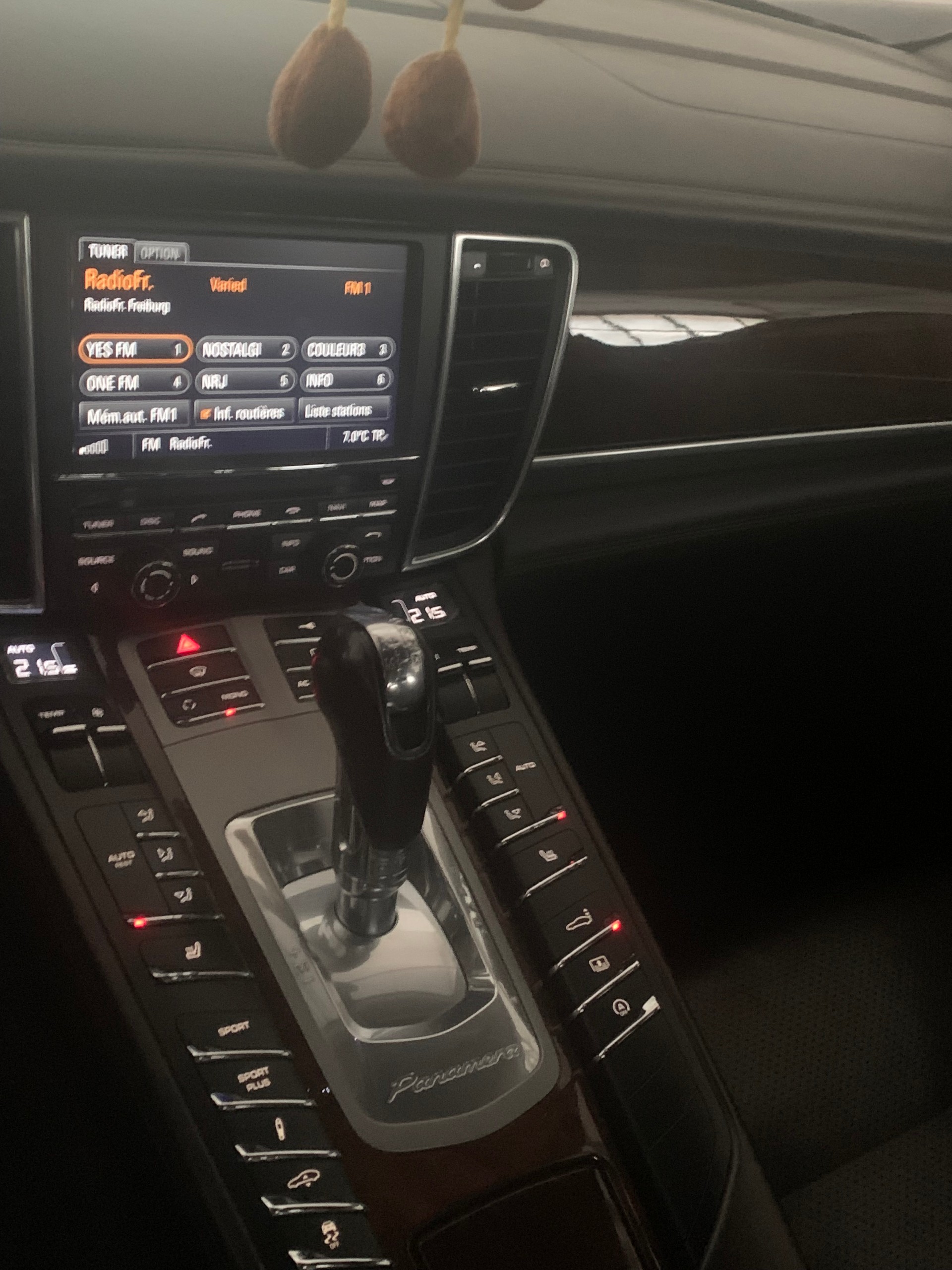 PORSCHE Panamera 4 3.6 PDK-image-2