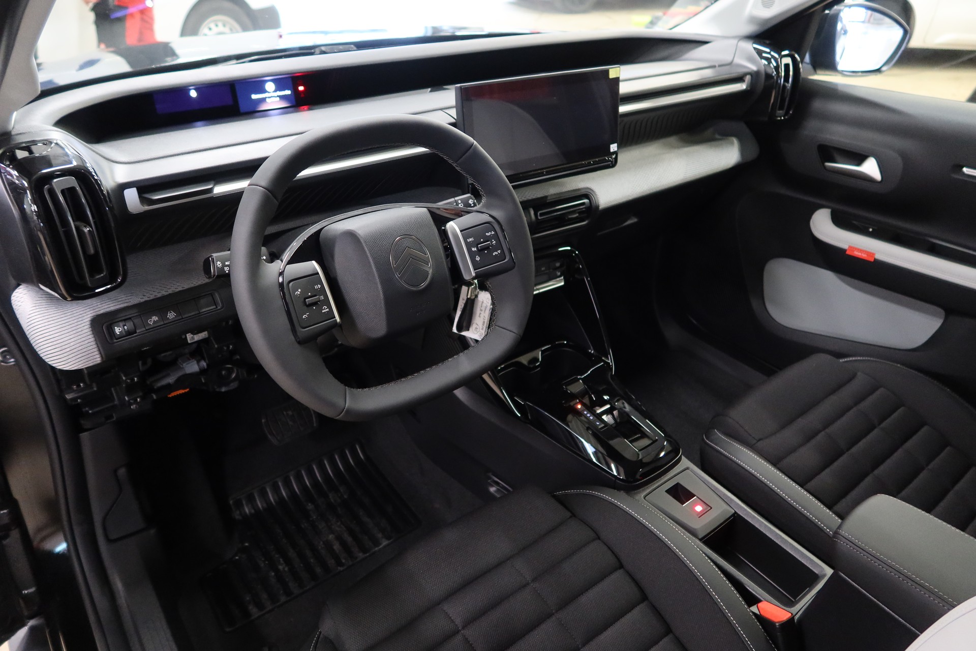 CITROEN C3 Aircross 1.2i MH Max-image-6