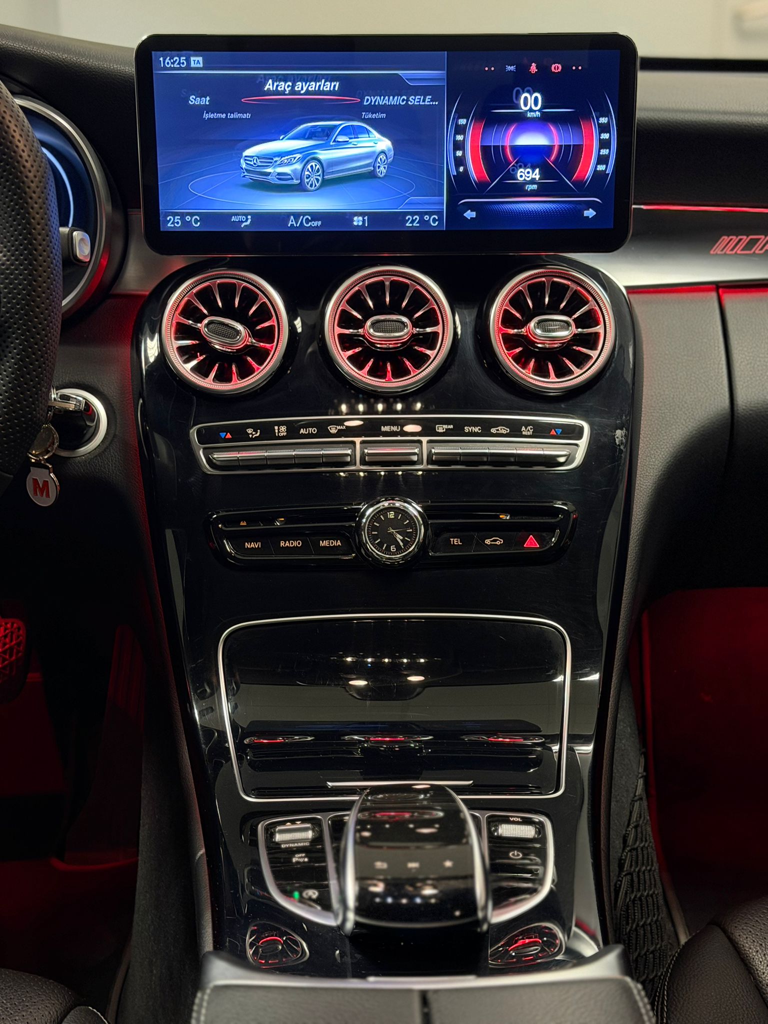 MERCEDES-BENZ C 180 Avantgarde 9G-Tronic-image-18