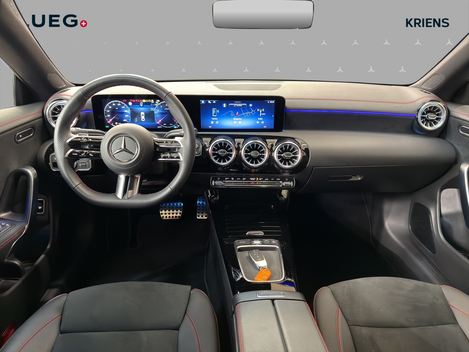 MERCEDES-BENZ CLA 180 - AMG / Rückfahrkamera / Night-Paket / Smartphone Integration /-image-10