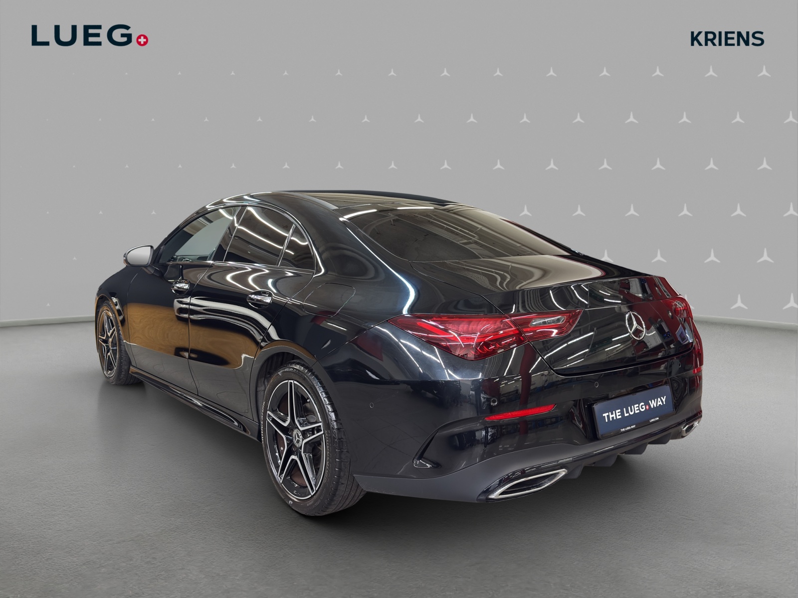 MERCEDES-BENZ CLA 180 - AMG / Rückfahrkamera / Night-Paket / Smartphone Integration /-image-2