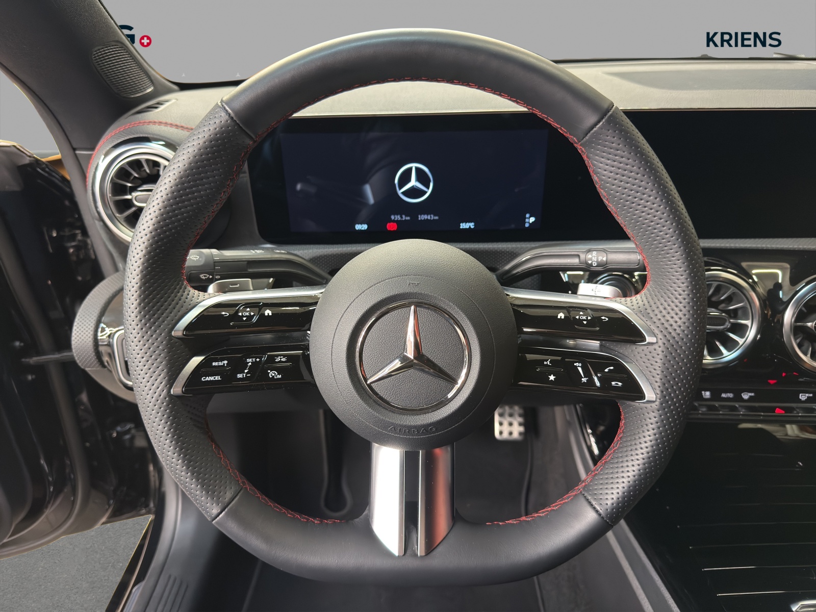 MERCEDES-BENZ CLA 180 - AMG / Rückfahrkamera / Night-Paket / Smartphone Integration /-image-9