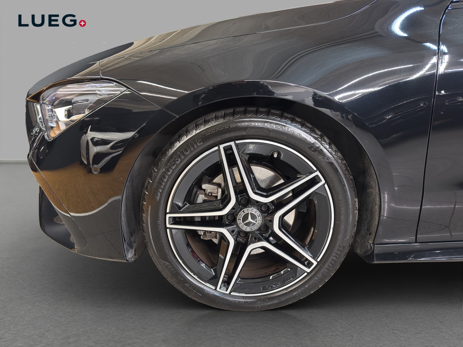 MERCEDES-BENZ CLA 180 - AMG / Rückfahrkamera / Night-Paket / Smartphone Integration /-image-6