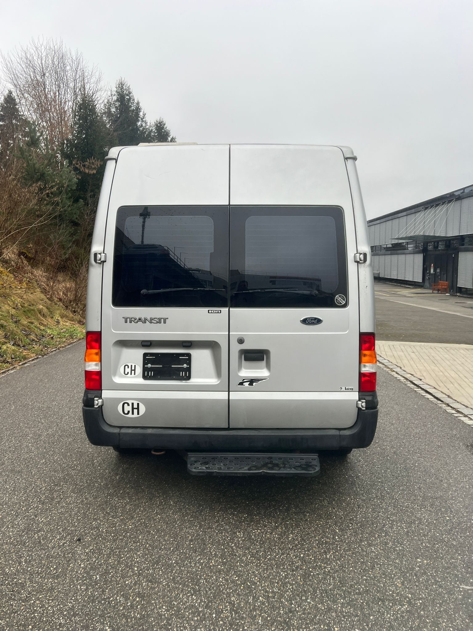 FORD Transit 2.4TD 350 M Combi-image-6