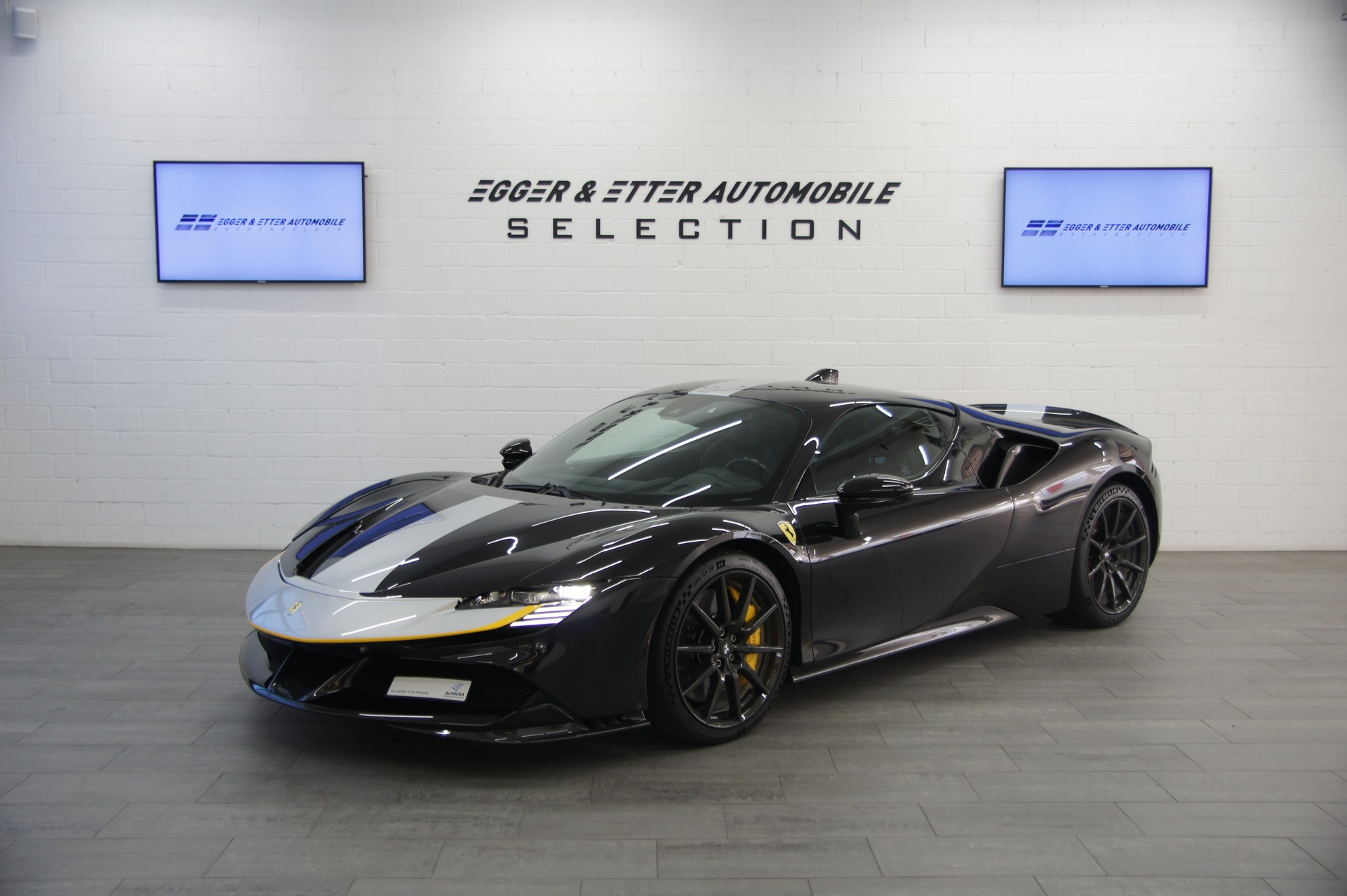 FERRARI SF90 Stradale-image-1