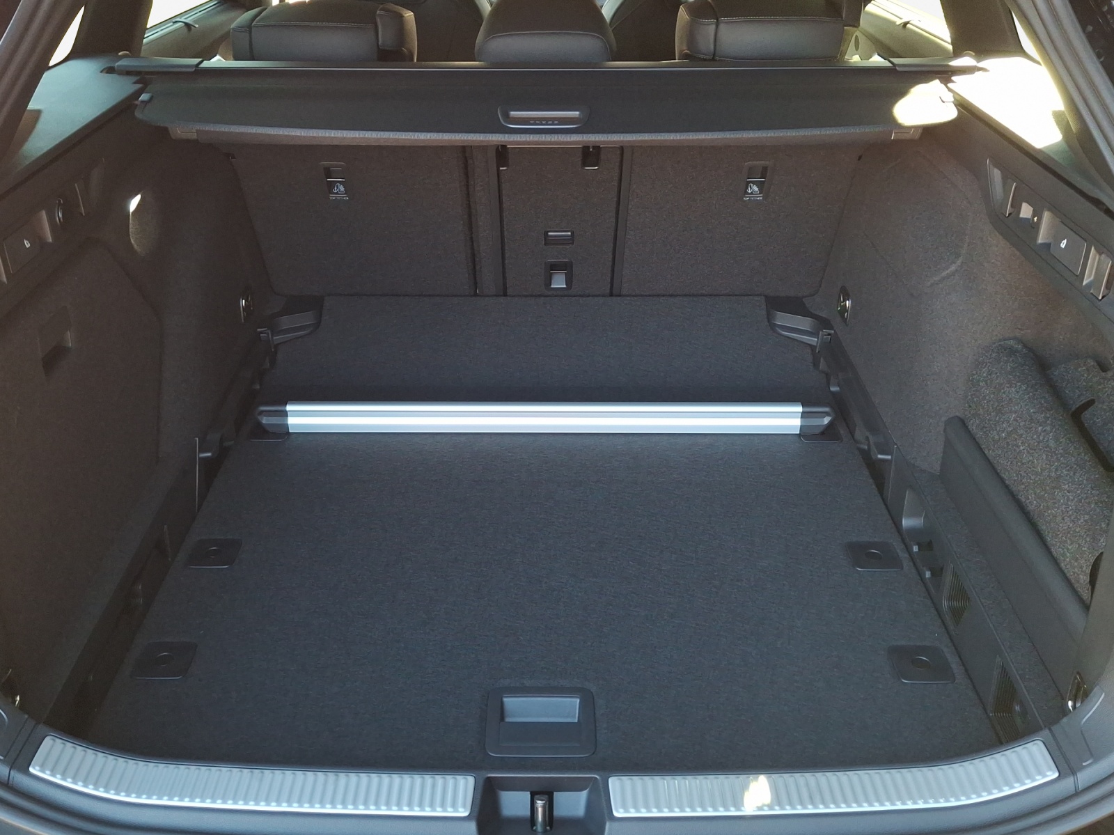SKODA Superb Combi 2.0 TSI Sportline 4x4 DSG-image-10