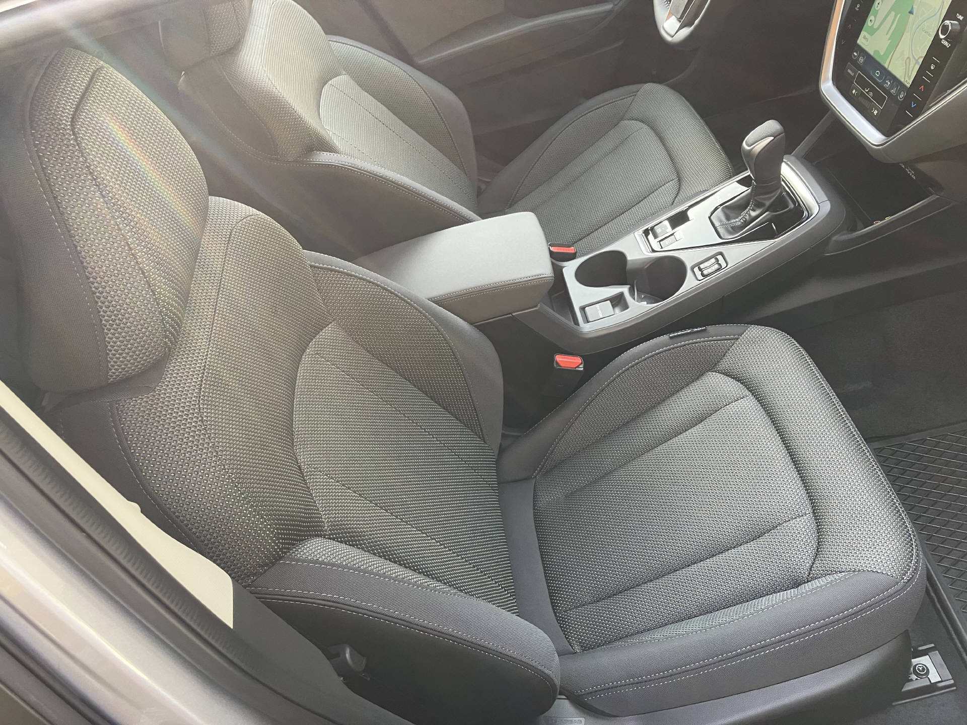 SUBARU Crosstrek 2.0i e-Boxer Swiss Plus-image-6