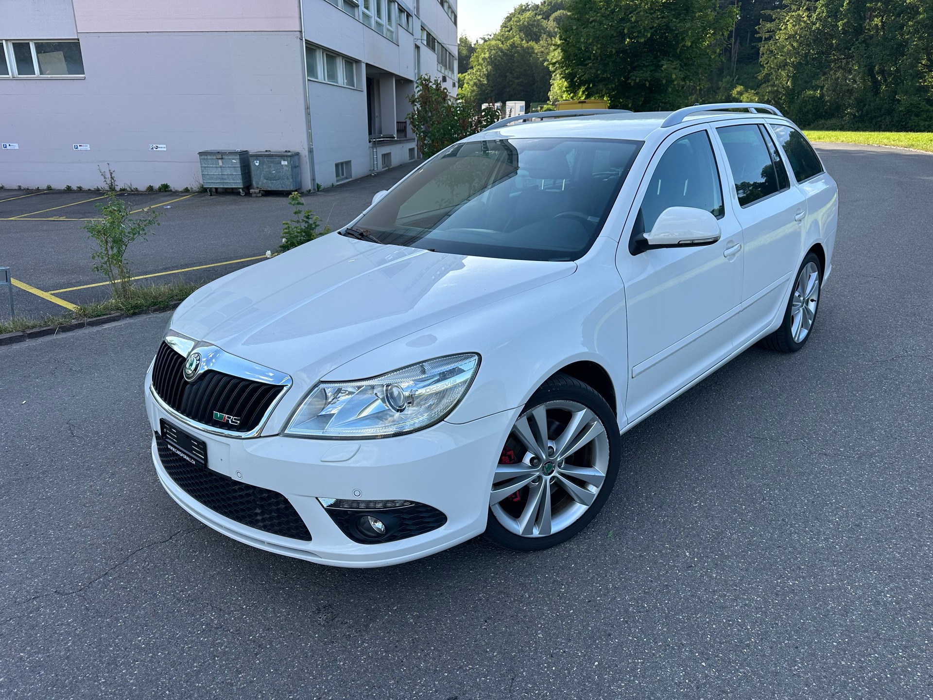 SKODA Octavia Combi 2.0 TSI RS mit neuen Steuerkette!!!-image-0