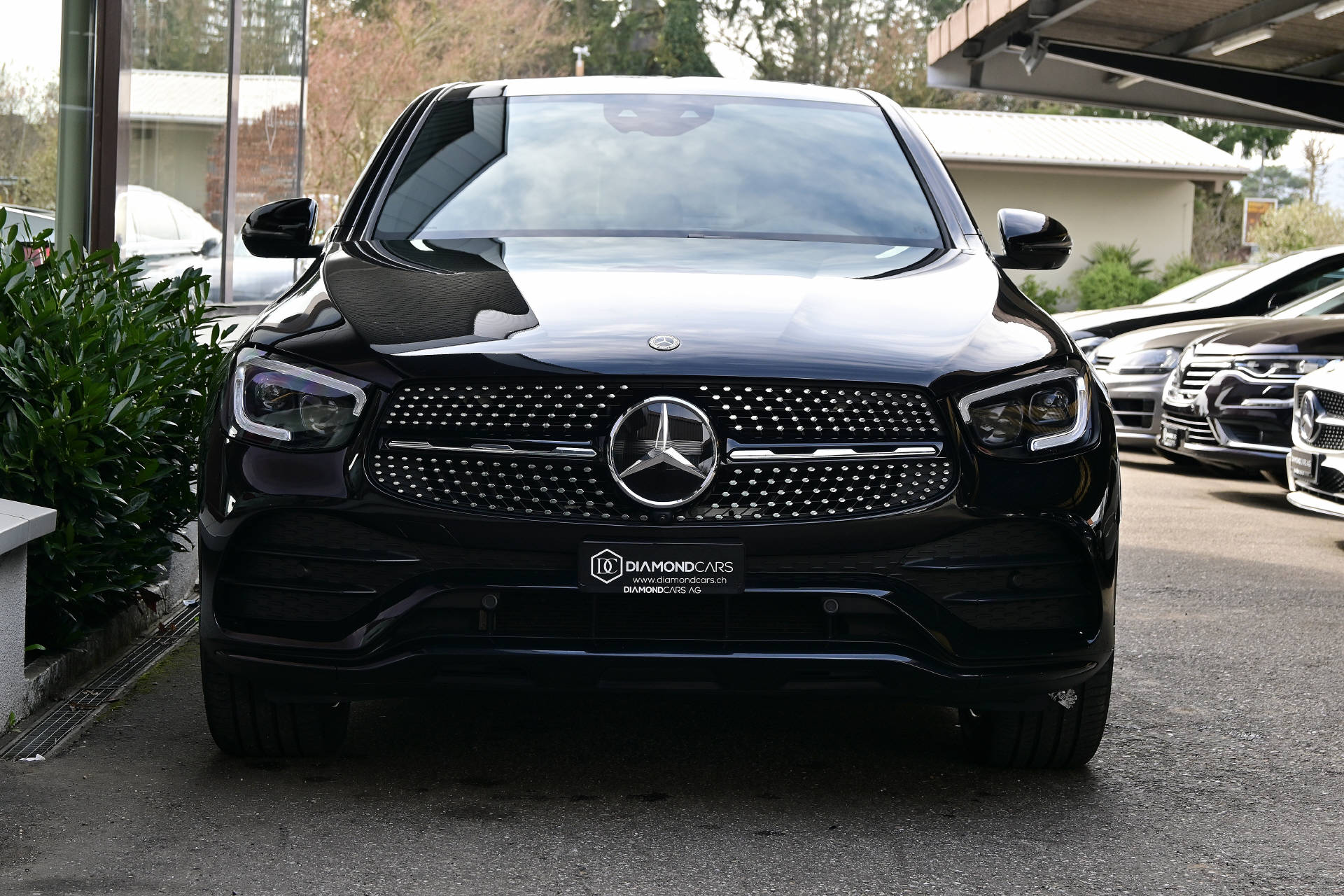 MERCEDES-BENZ GLC 300 d 4m Coupé AMG Line *AHK*LED*HUD*-image-2