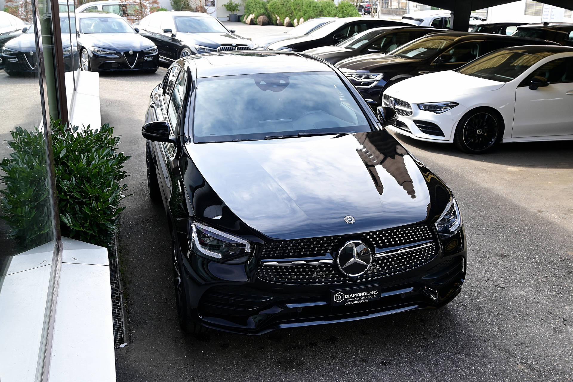 MERCEDES-BENZ GLC 300 d 4m Coupé AMG Line *AHK*LED*HUD*-image-1
