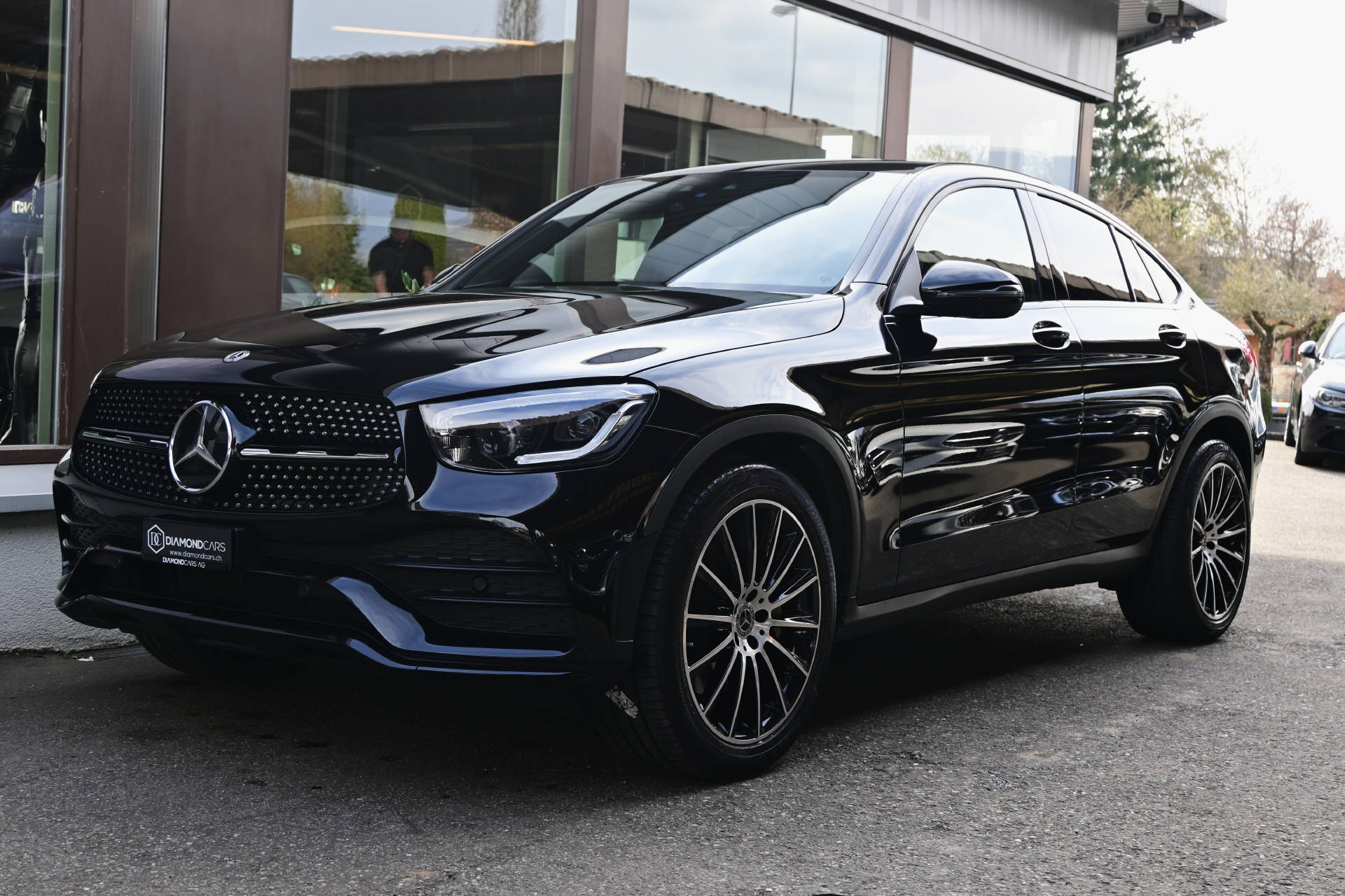 MERCEDES-BENZ GLC 300 d 4m Coupé AMG Line *AHK*LED*HUD*-image-0