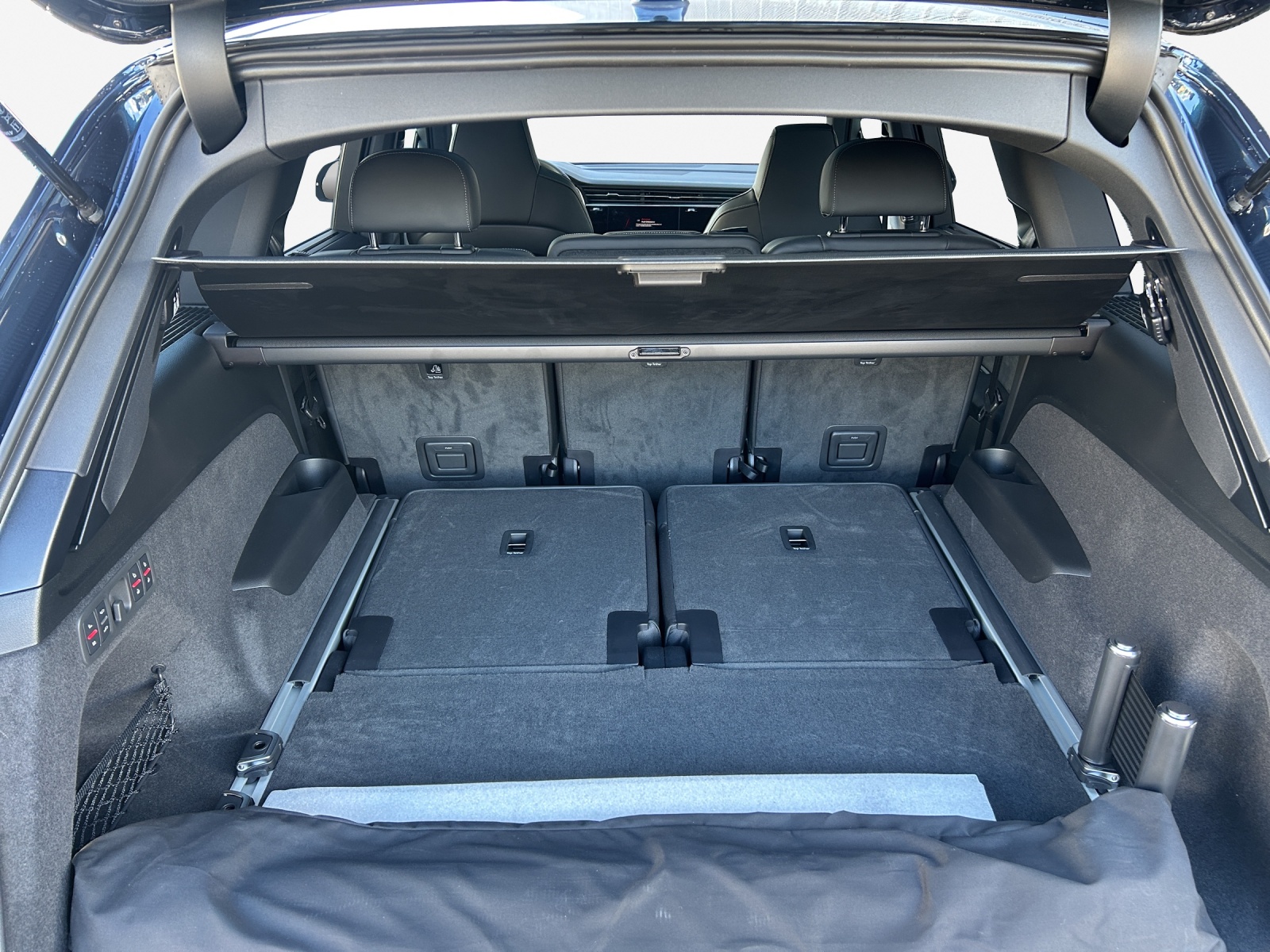 AUDI Q7 SUV TDI quattro 210 kW S Line tiptronic-image-12