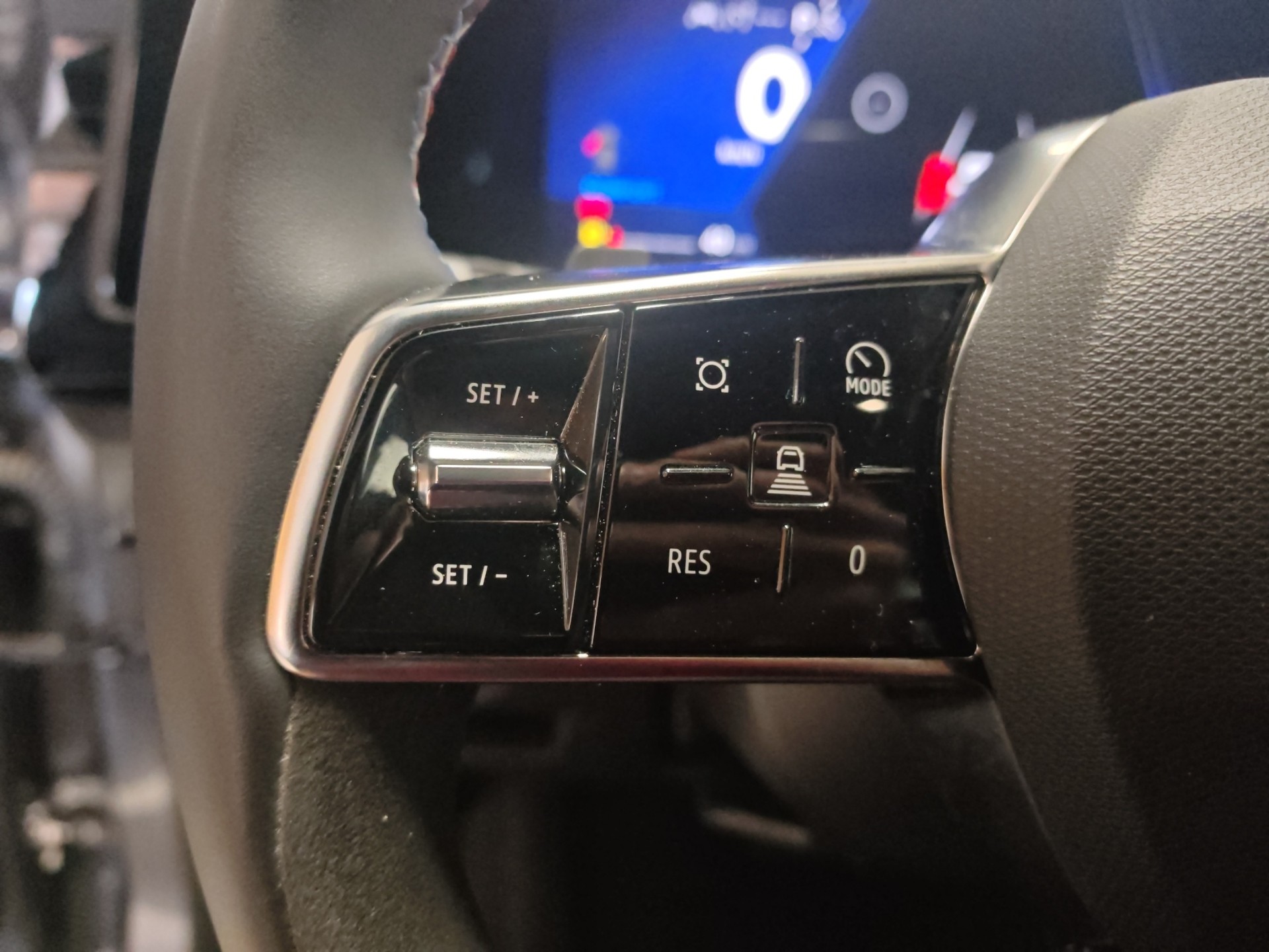 RENAULT Espace 1.2 E-Tech 200 Esprit Alpine 7-Sitze-image-21