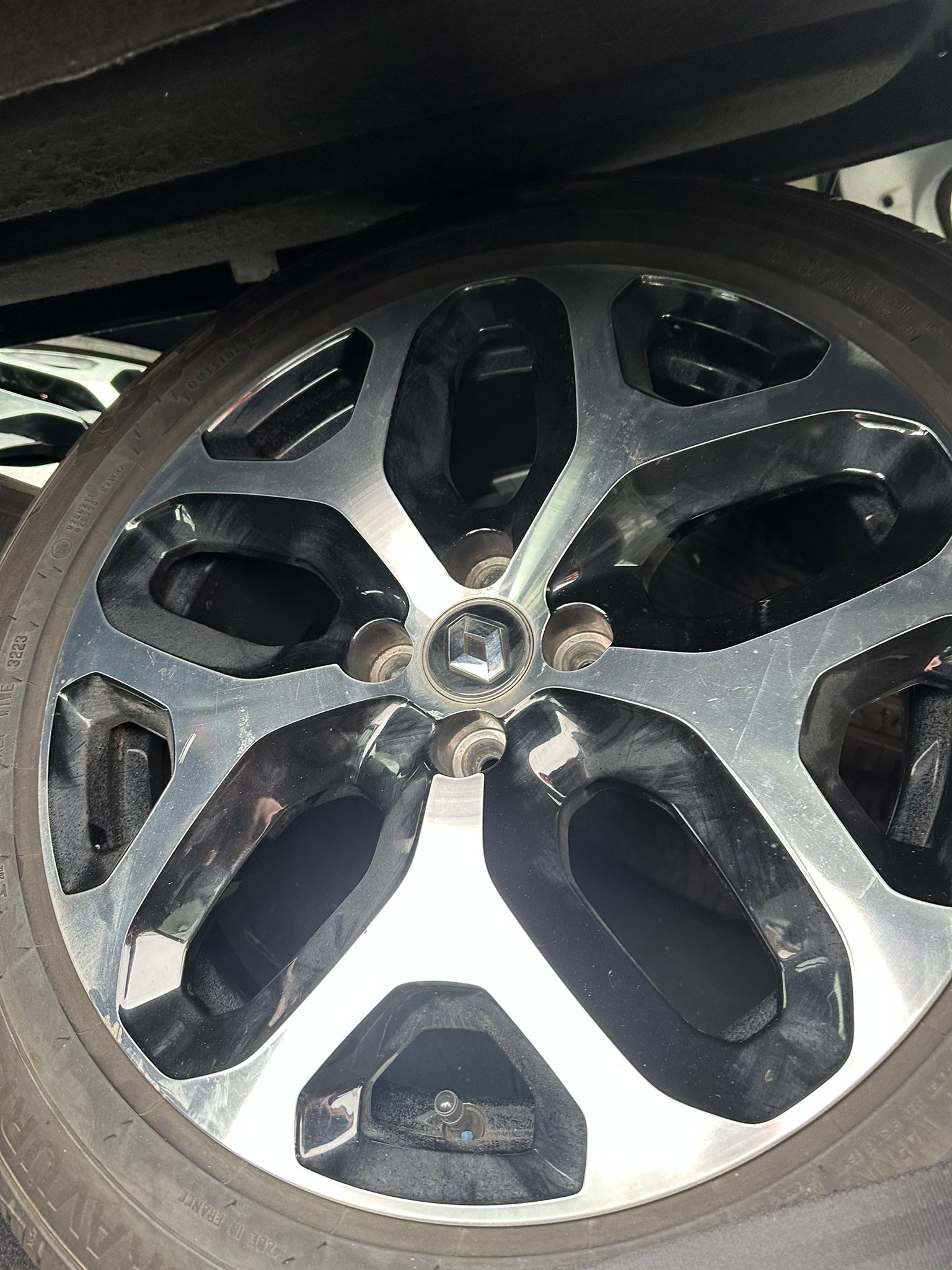 RENAULT Captur 1.2 T 16V Intens EDC-image-7