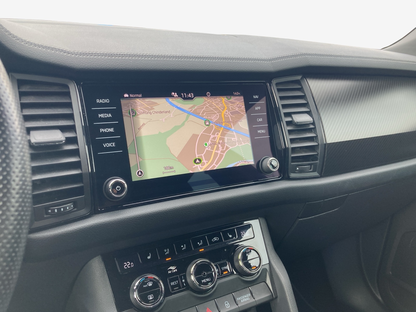 SKODA Kodiaq 2.0 TDI CR SportLine 4x4 DSG-image-10