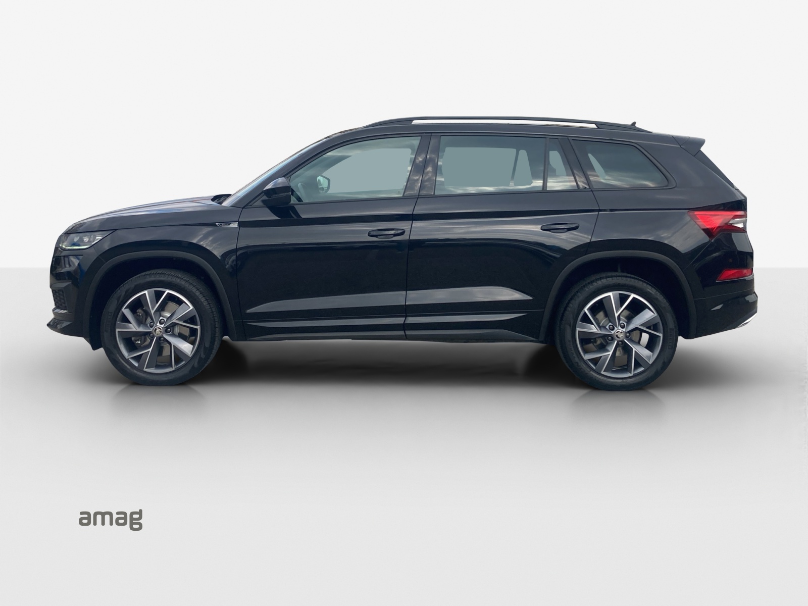 SKODA Kodiaq 2.0 TDI CR SportLine 4x4 DSG-image-1