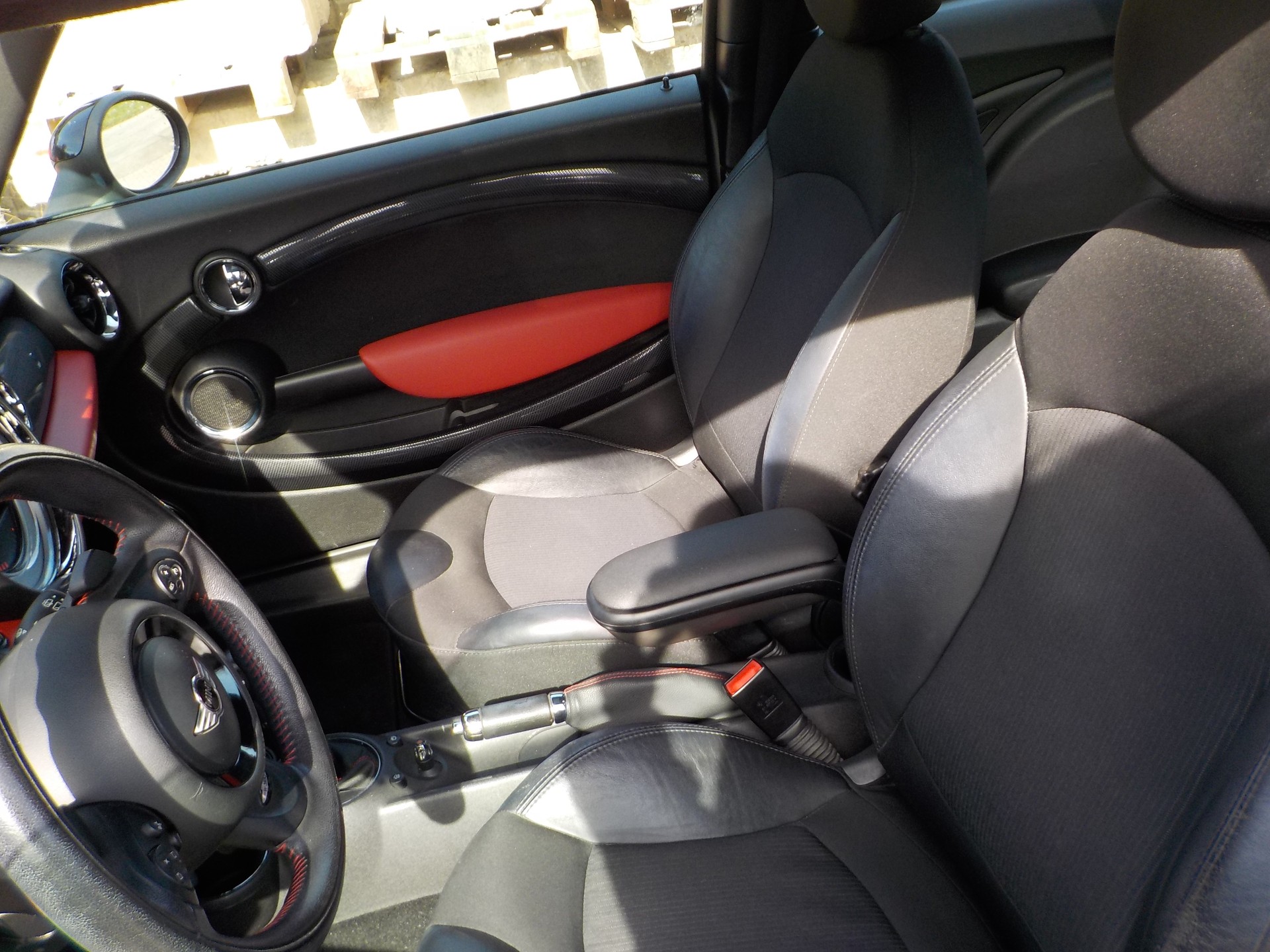 MINI Cooper S Steptronic-image-5