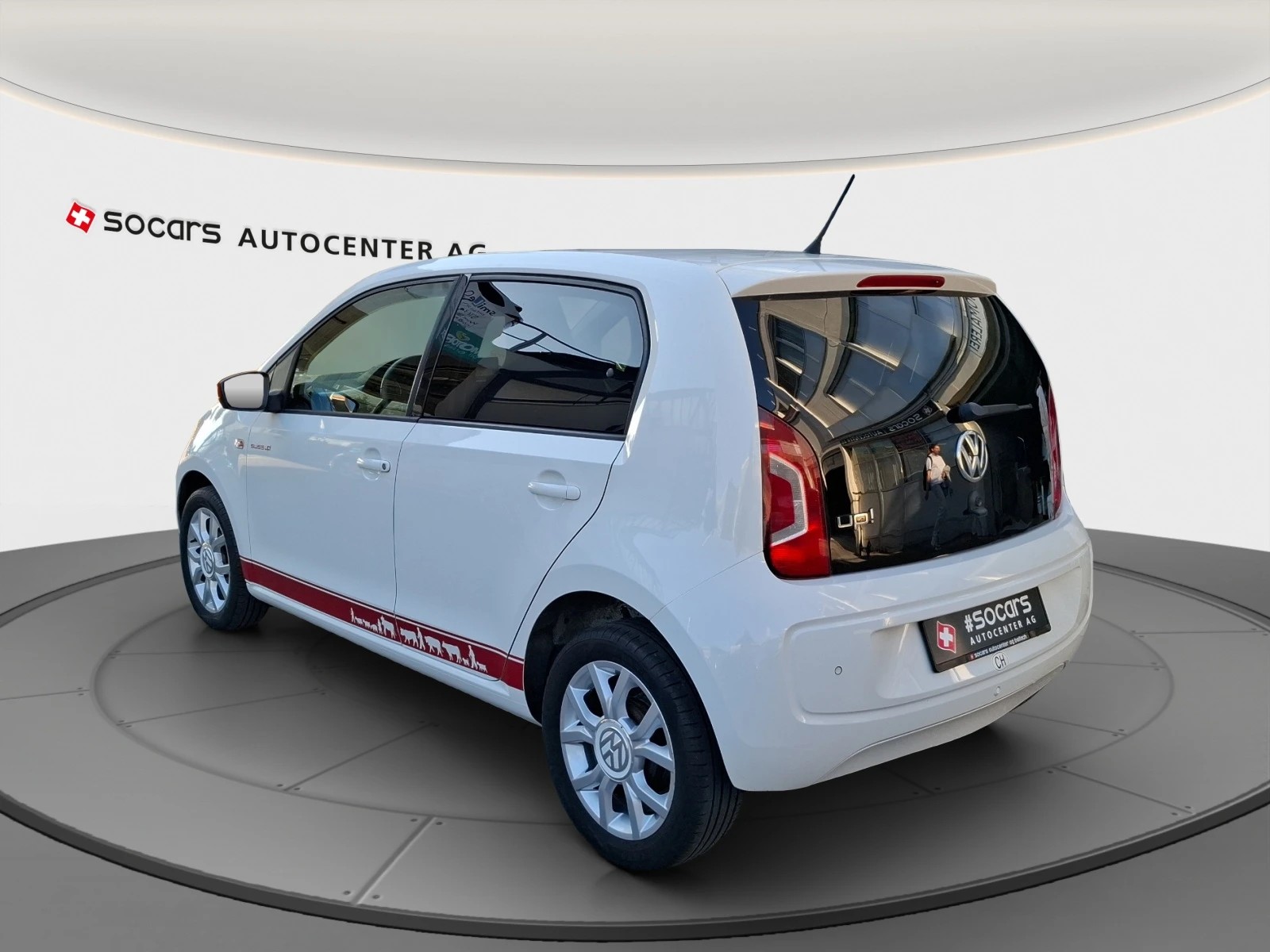VW Up 1.0 swiss up mit Navi - Tempomat - Parksensoren....-image-4