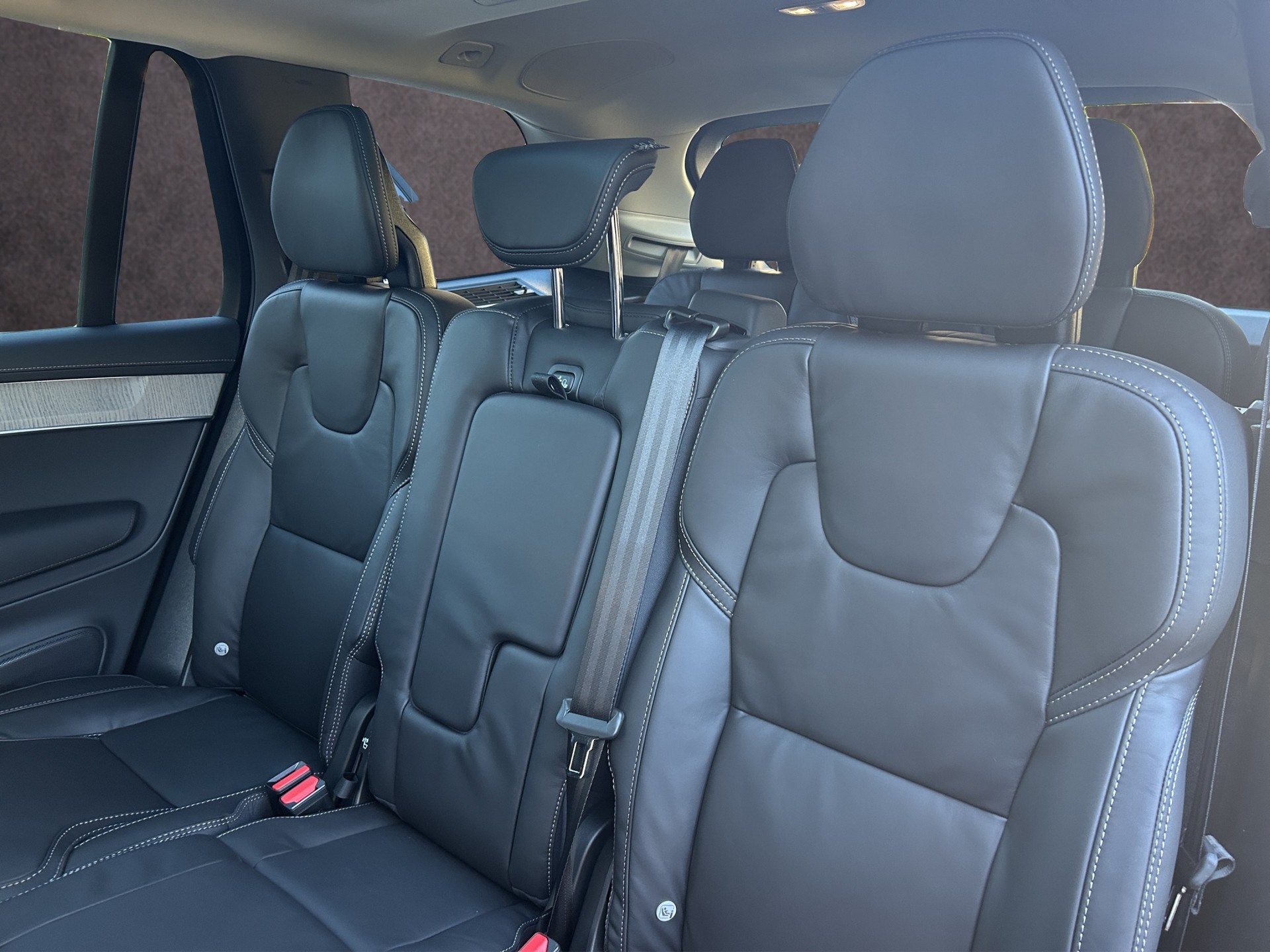 VOLVO XC90 2.0 T8 TE Plus Dark eAWD-image-14