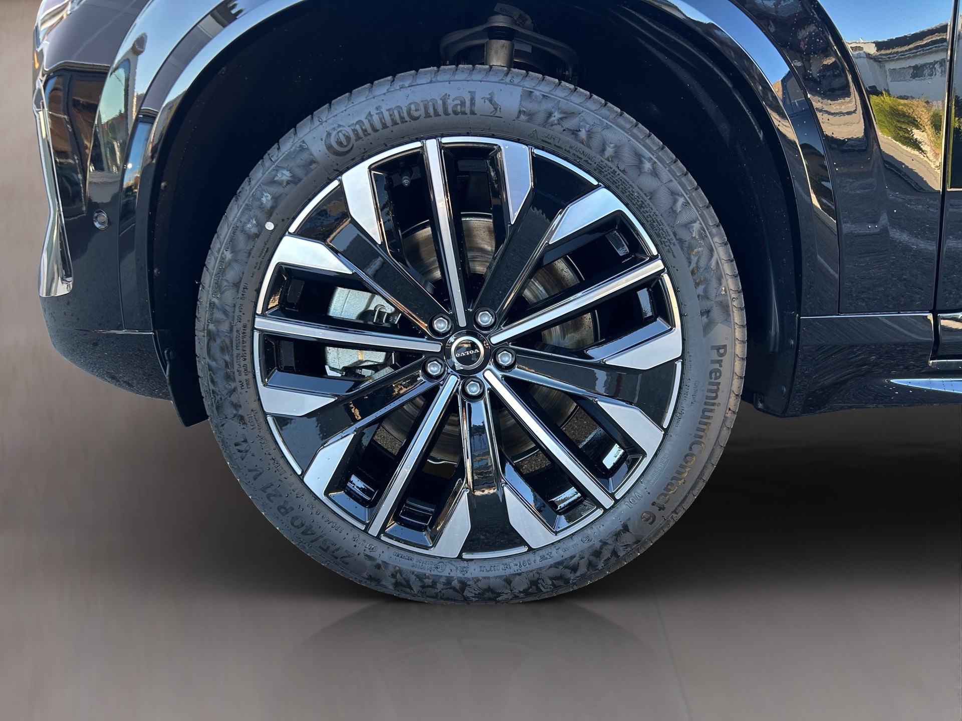 VOLVO XC90 2.0 T8 TE Plus Dark eAWD-image-16