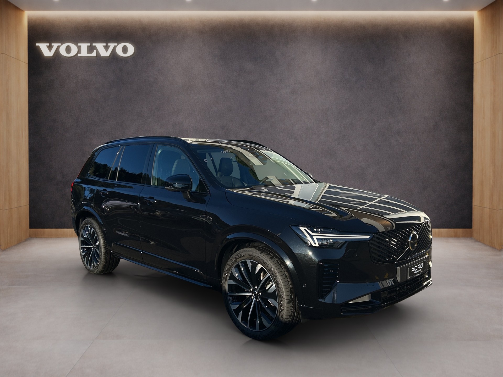 VOLVO XC90 2.0 T8 TE Plus Dark eAWD-image-6