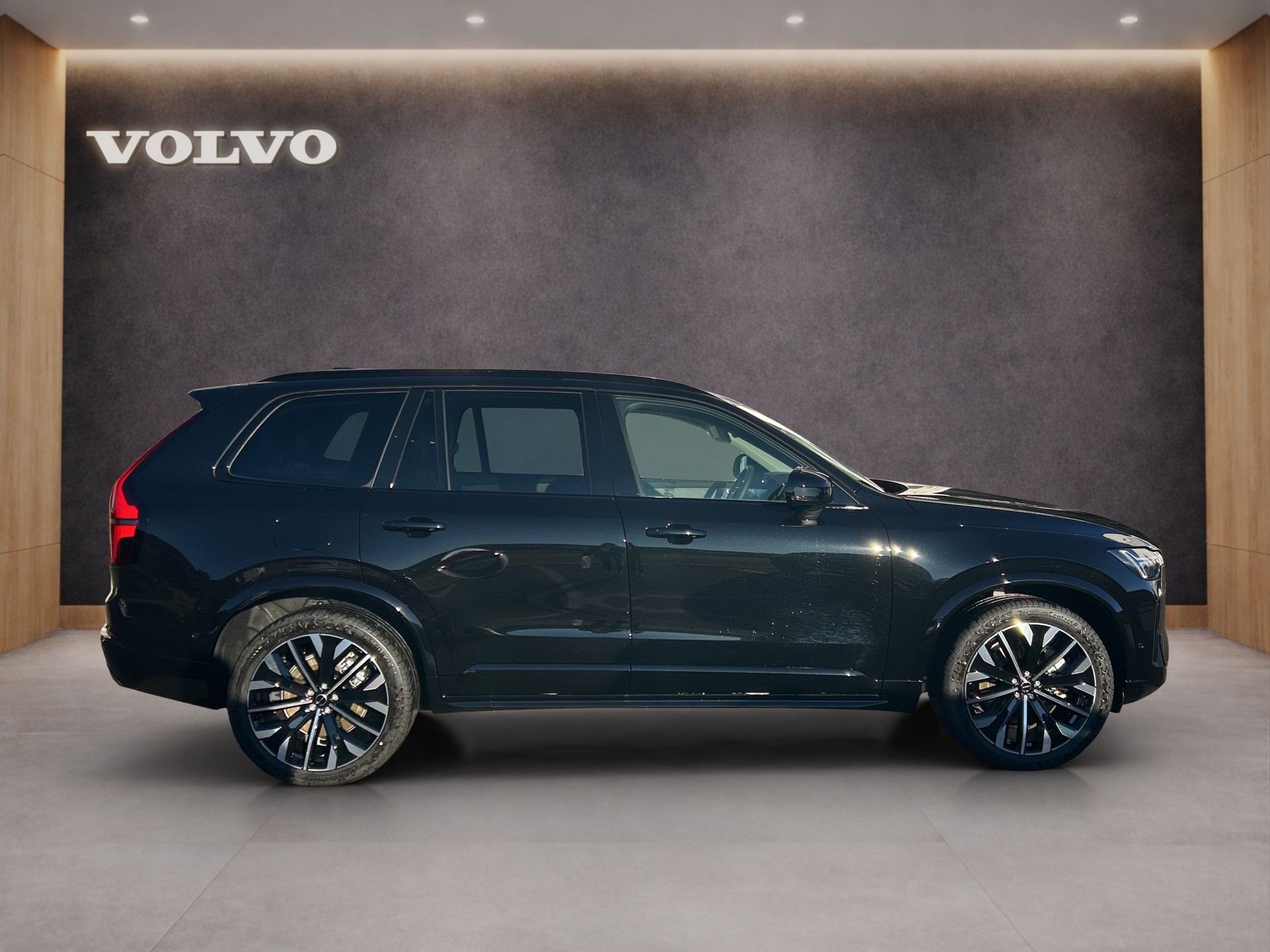 VOLVO XC90 2.0 T8 TE Plus Dark eAWD-image-5