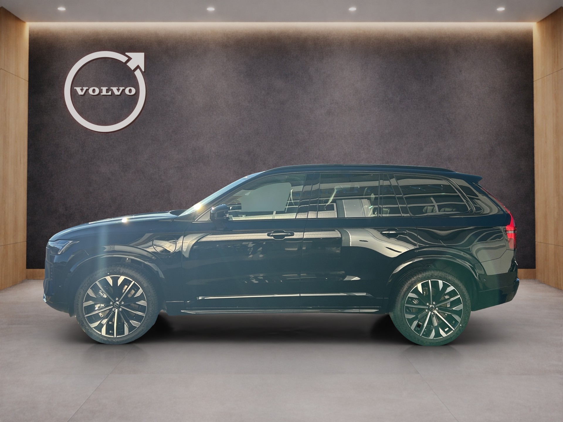 VOLVO XC90 2.0 T8 TE Plus Dark eAWD-image-2