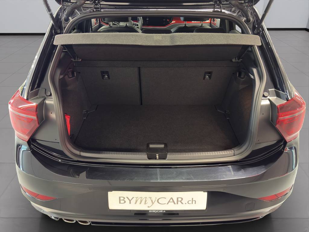 VW Polo 2.0 TSI GTI DSG-image-11