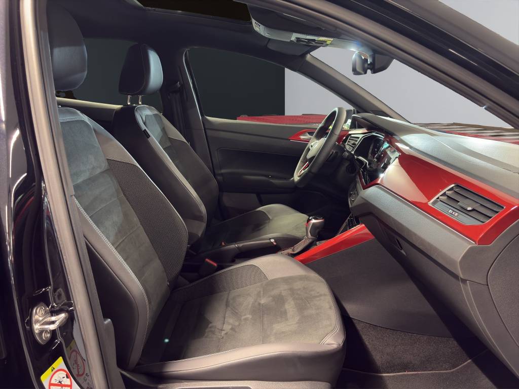 VW Polo 2.0 TSI GTI DSG-image-10