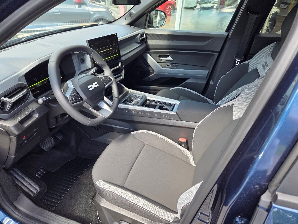 DACIA Bigster HEV 155 Journey-image-7