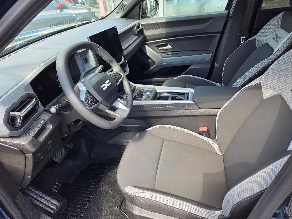 DACIA Bigster HEV 155 Journey-image-6