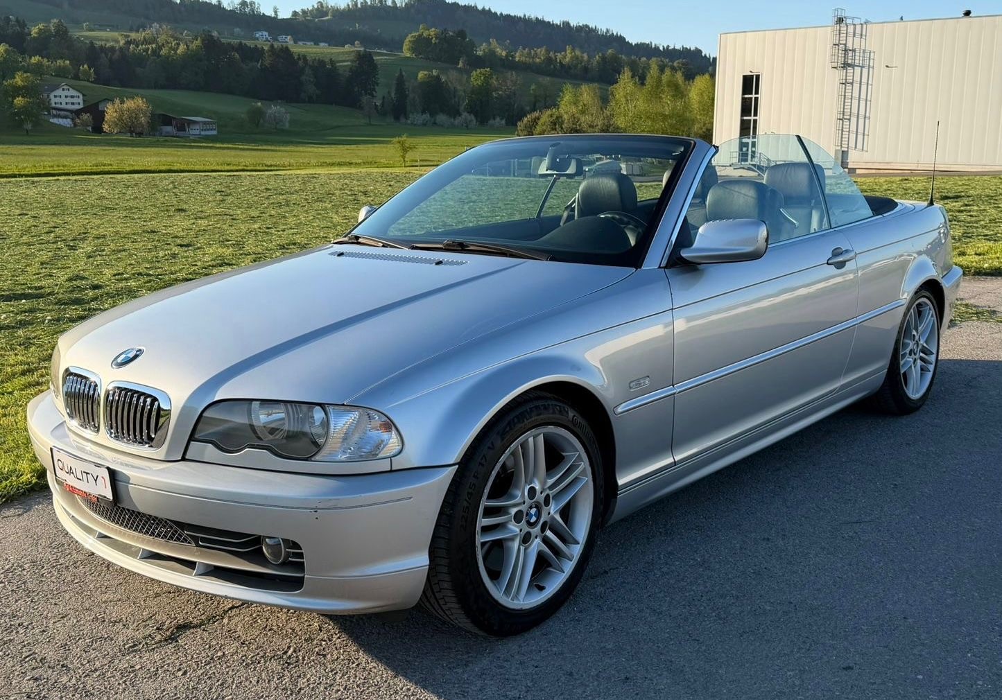 BMW 330Ci Cabriolet-image-0