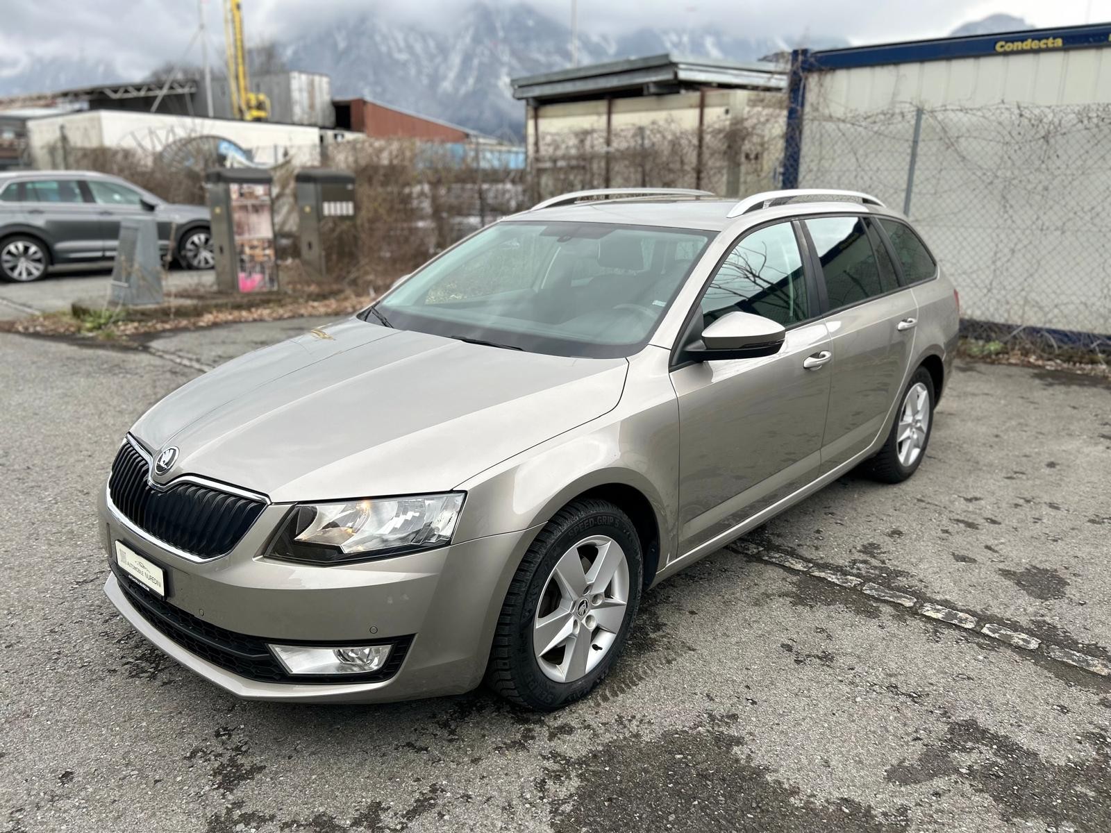 SKODA Octavia Combi 2.0 TDI Ambition 4x4