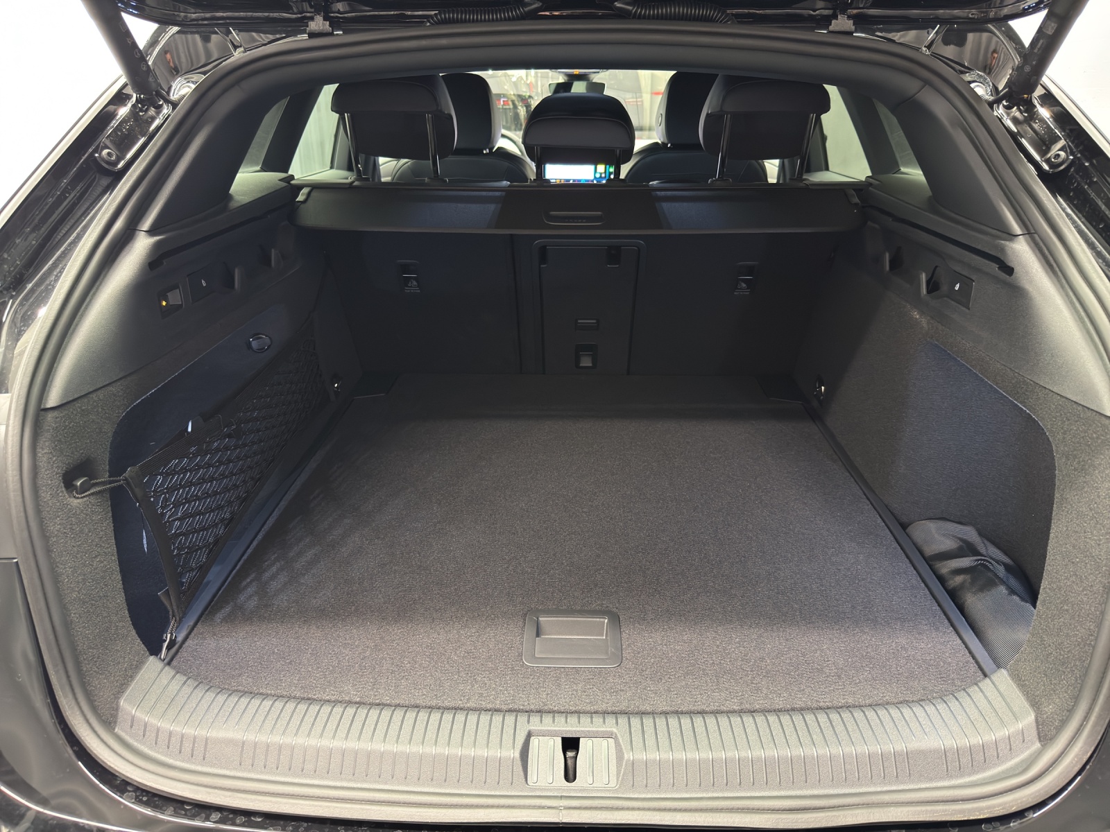 VW ID.7 Tourer Pro S United-image-10