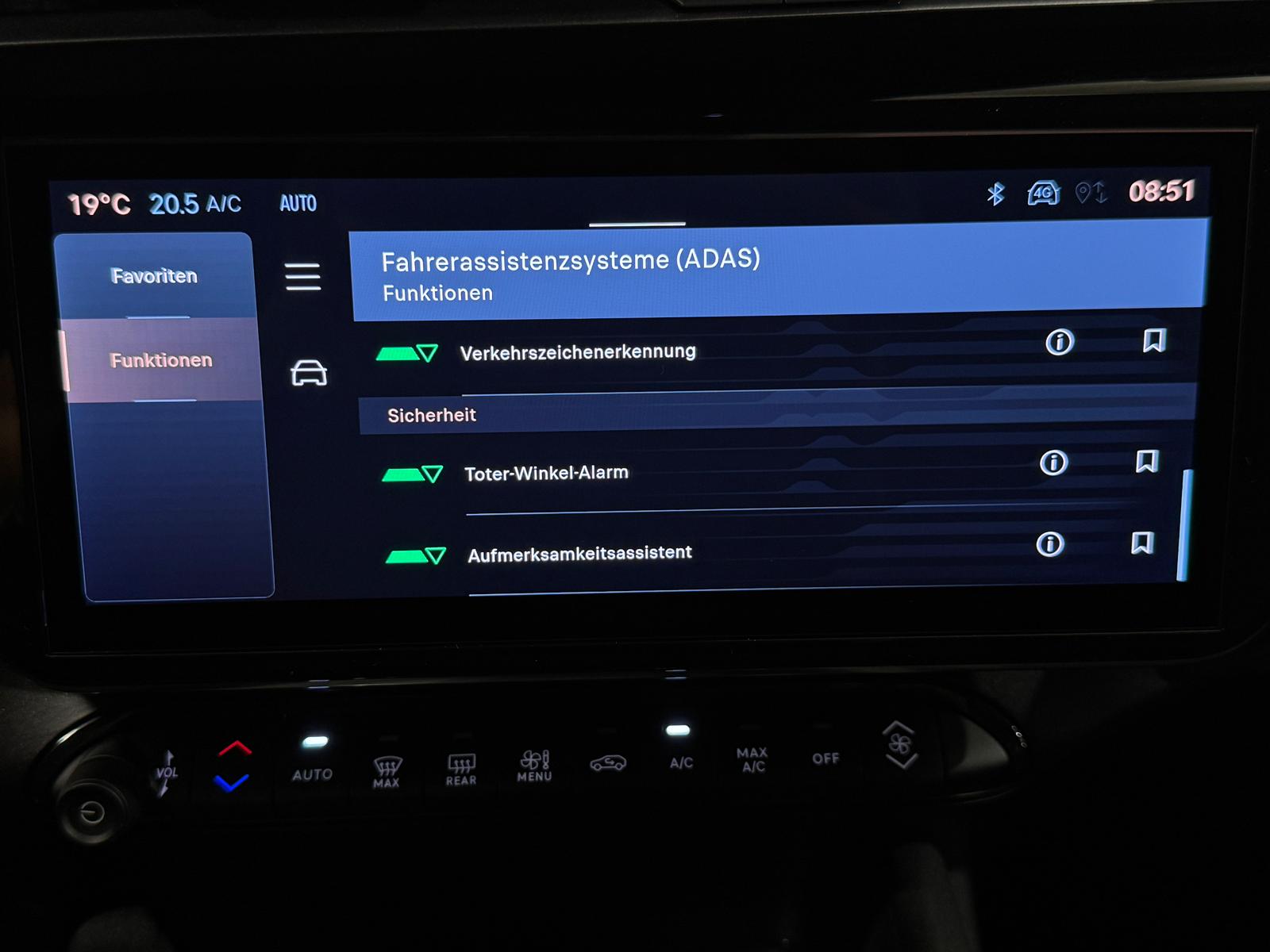 ALFA ROMEO Junior 1.2 48V Hybrid Q4 *Arese Grau*-image-21
