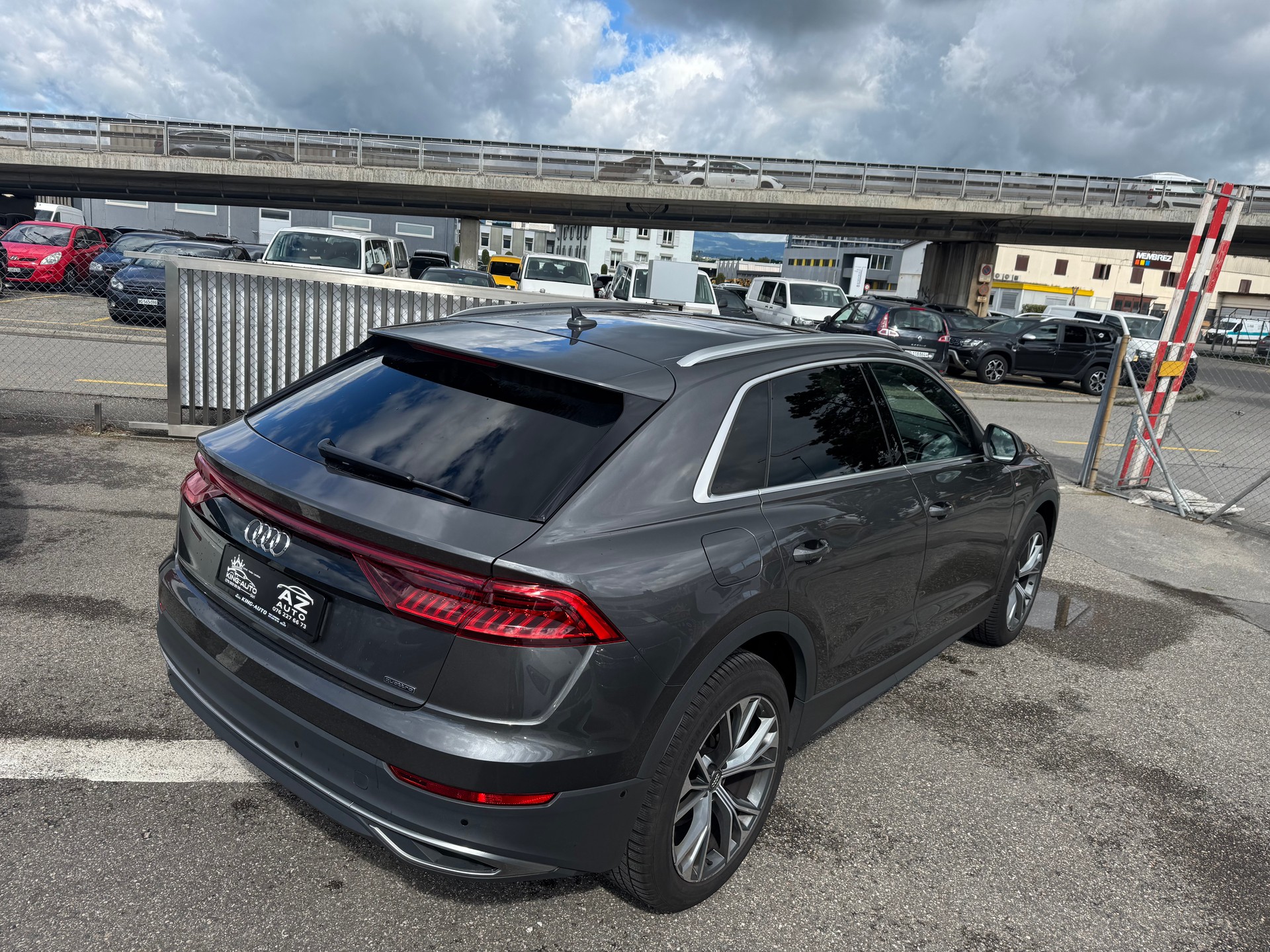 AUDI Q8 50 TDI S-Line quattro tiptronic-image-5