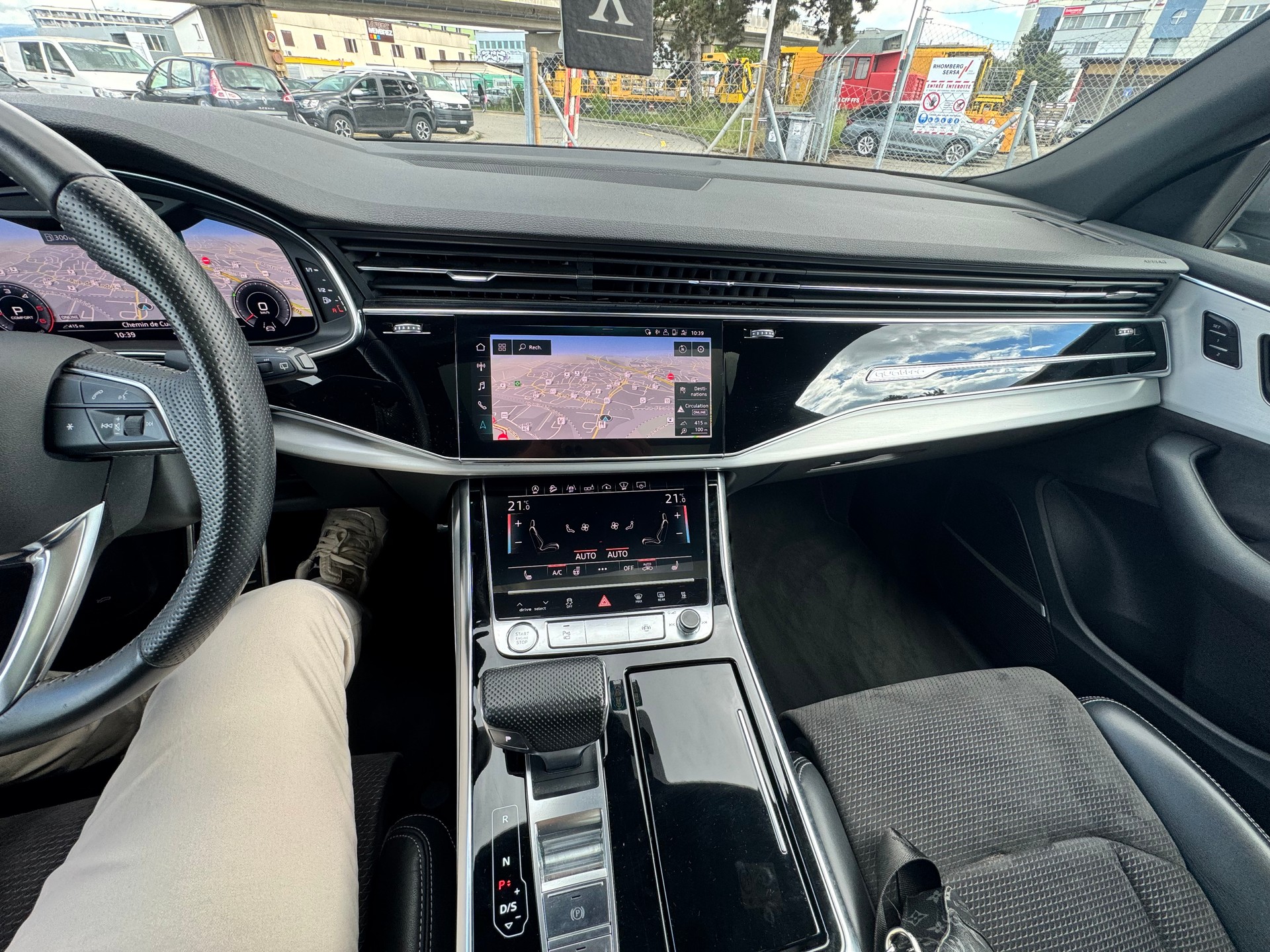 AUDI Q8 50 TDI S-Line quattro tiptronic-image-24