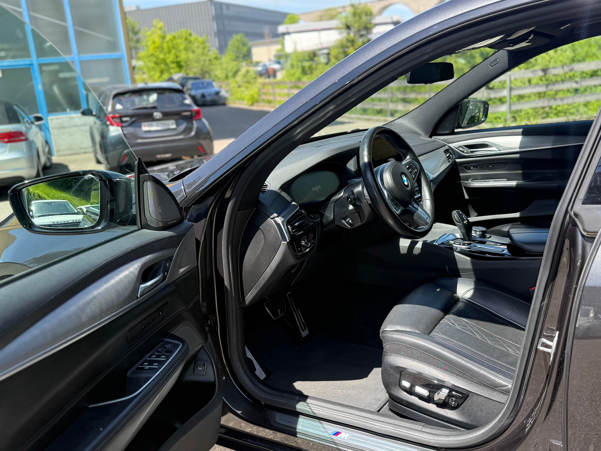 BMW 630d GT xDrive Luxury Line Steptronic-image-8