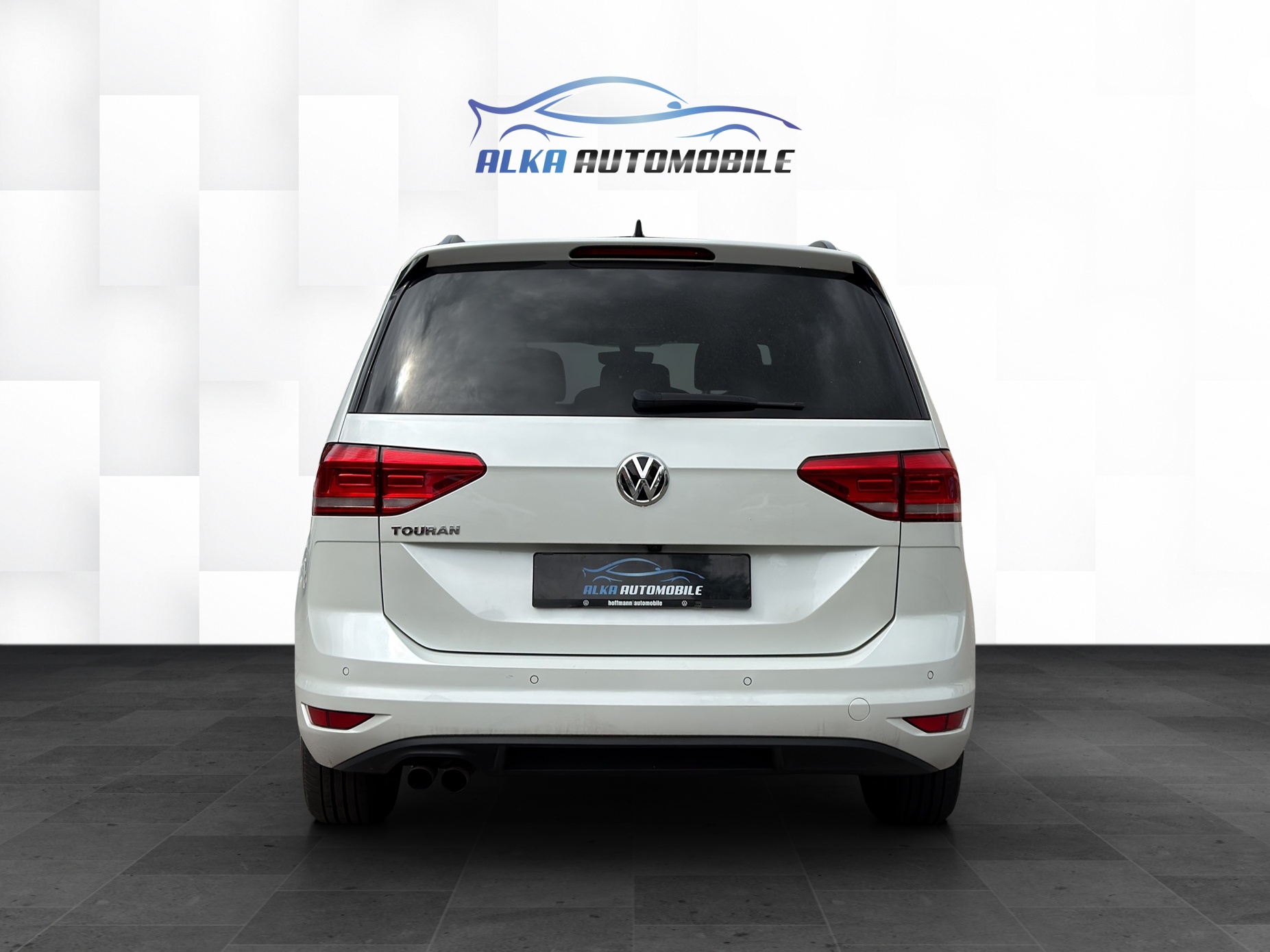 VW Touran 2.0 TDI BlueMotion Technology Comfortline 7 Platz DSG-image-4