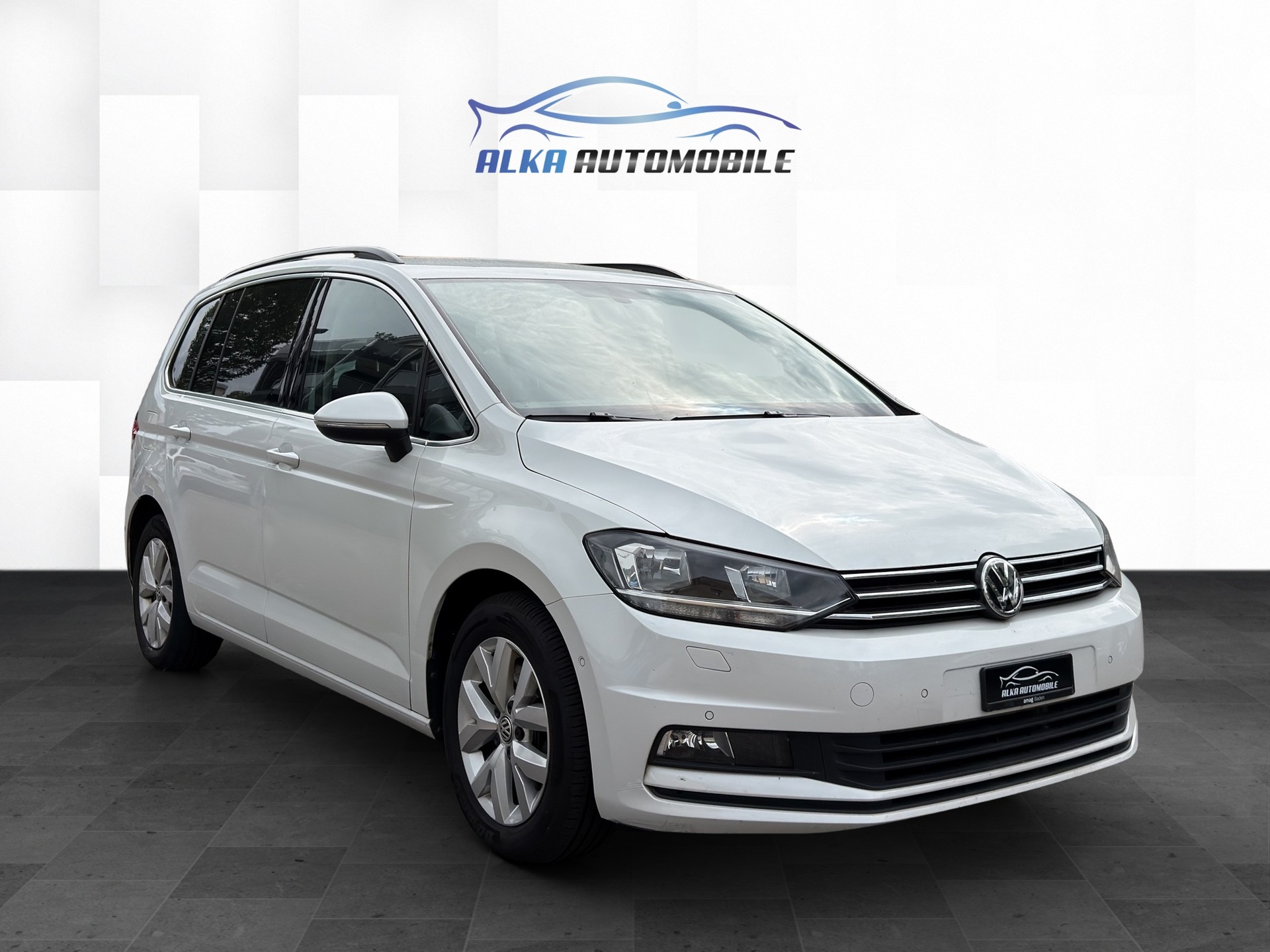 VW Touran 2.0 TDI BlueMotion Technology Comfortline 7 Platz DSG-image-7