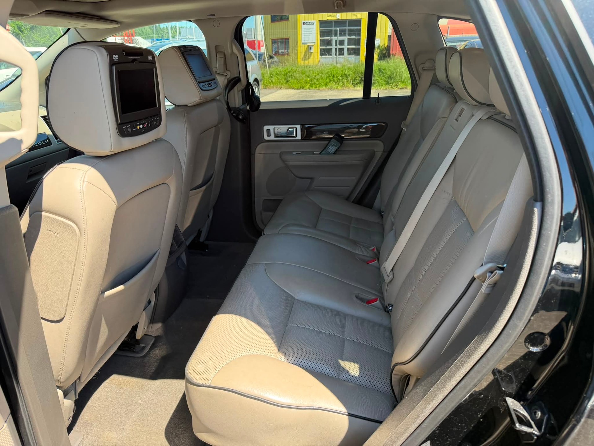 LINCOLN AWD-image-8