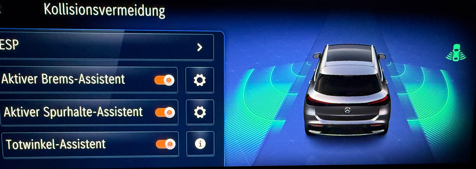 MERCEDES-BENZ EQA 350 AMG Line 4Matic Swiss Star-image-9
