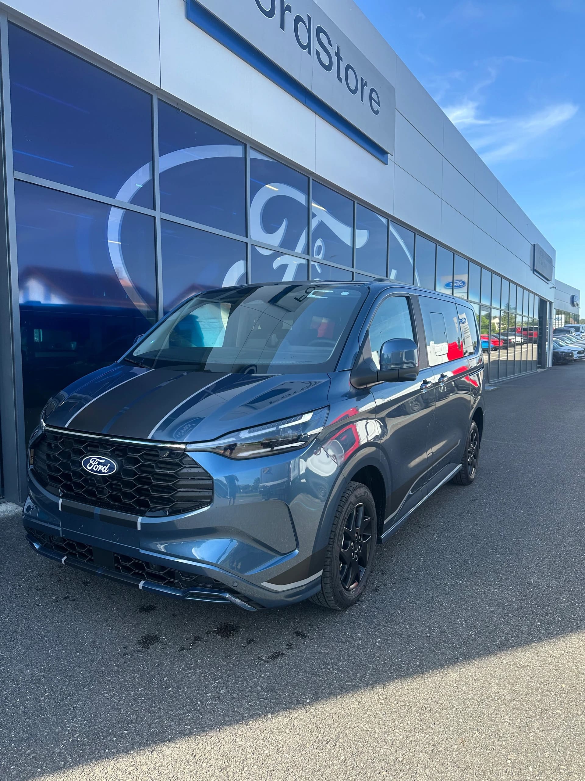 FORD Tourneo Custom 340 L1 2.5 Durat Sport/PHEV-image-1