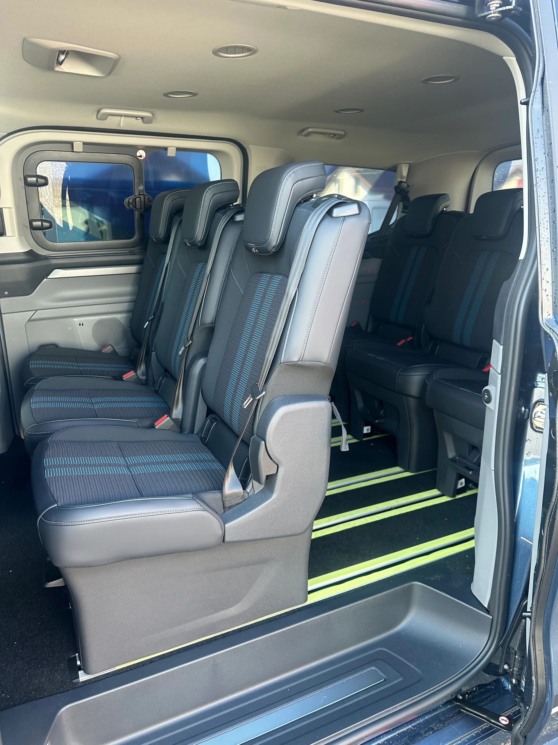 FORD Tourneo Custom 340 L1 2.5 Durat Sport/PHEV-image-11