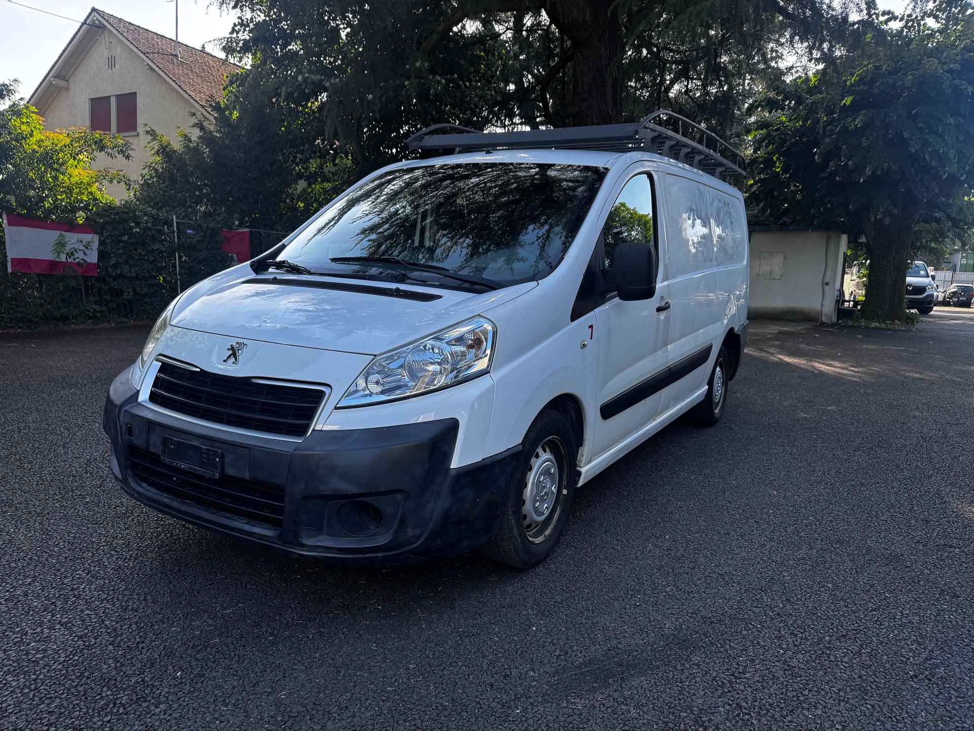 PEUGEOT Expert 2.0 HDi 229 L2H1-image-0