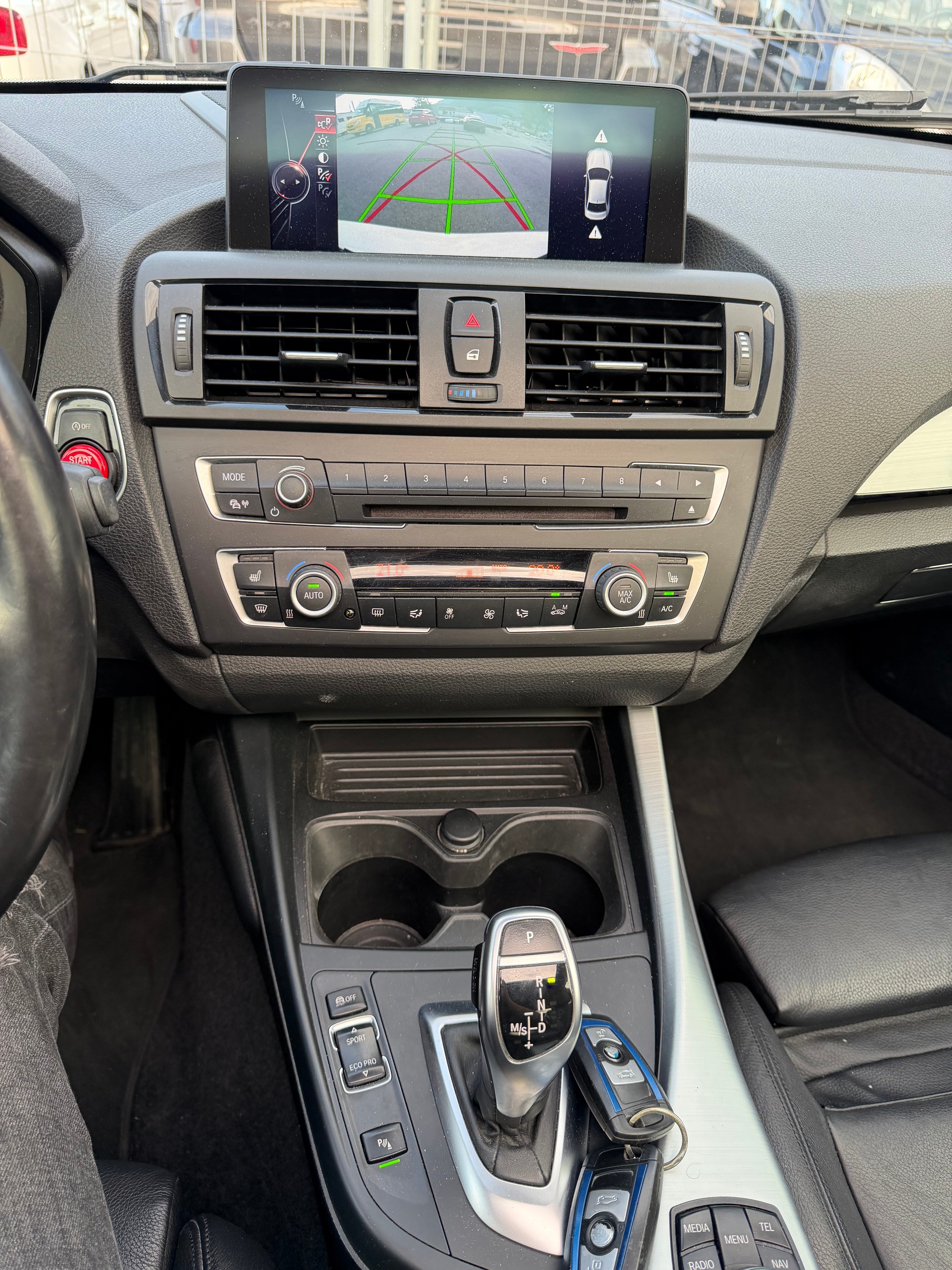 BMW M235i xDrive Steptronic-image-14