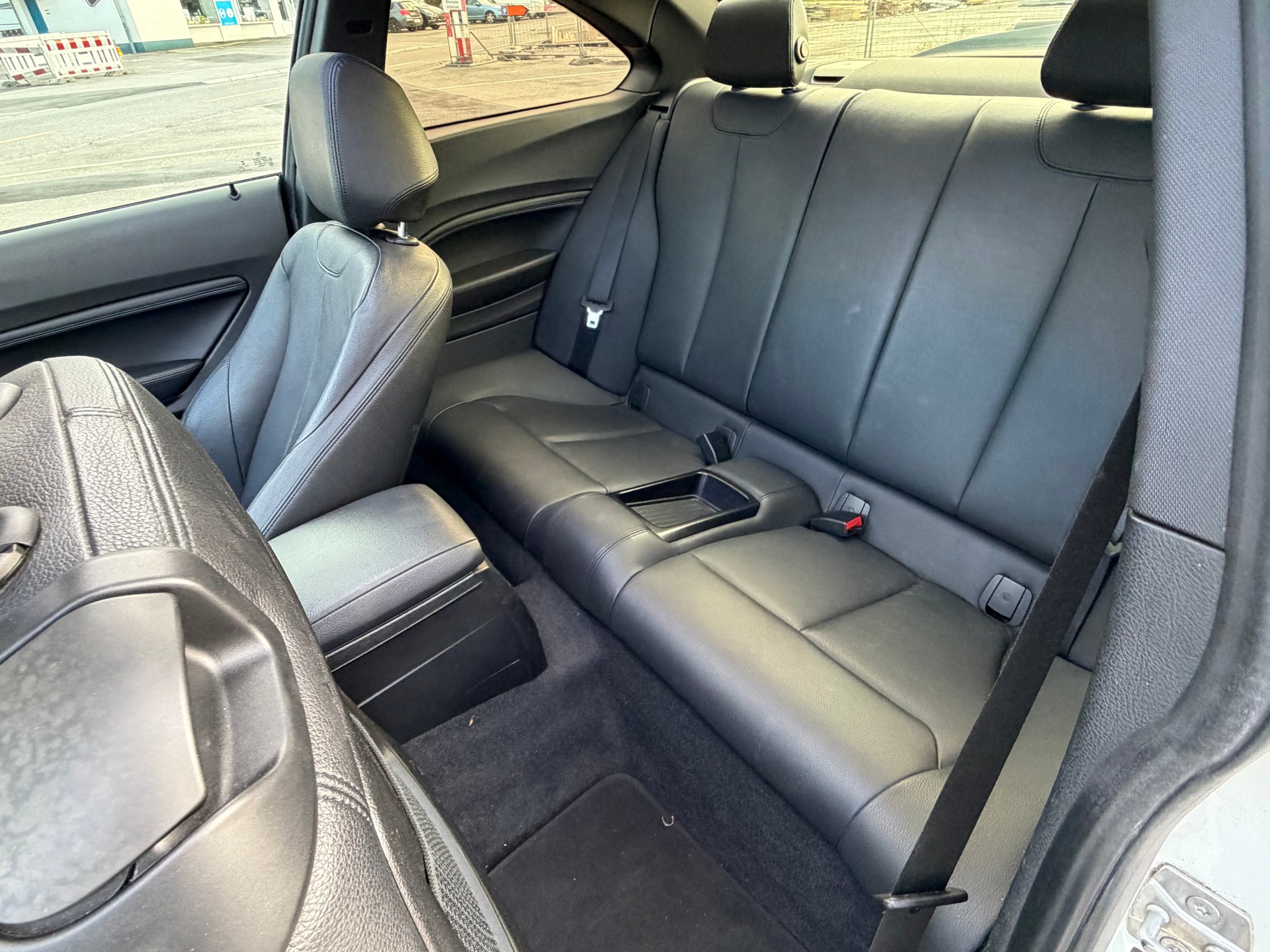 BMW M235i xDrive Steptronic-image-9