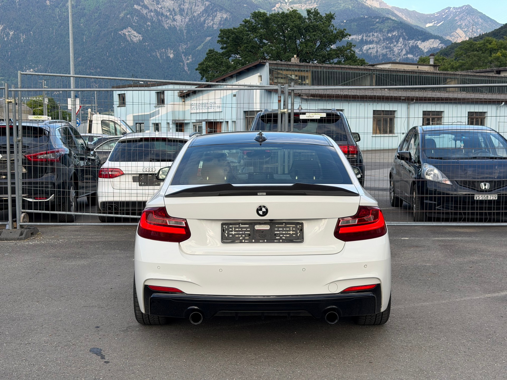 BMW M235i xDrive Steptronic-image-6