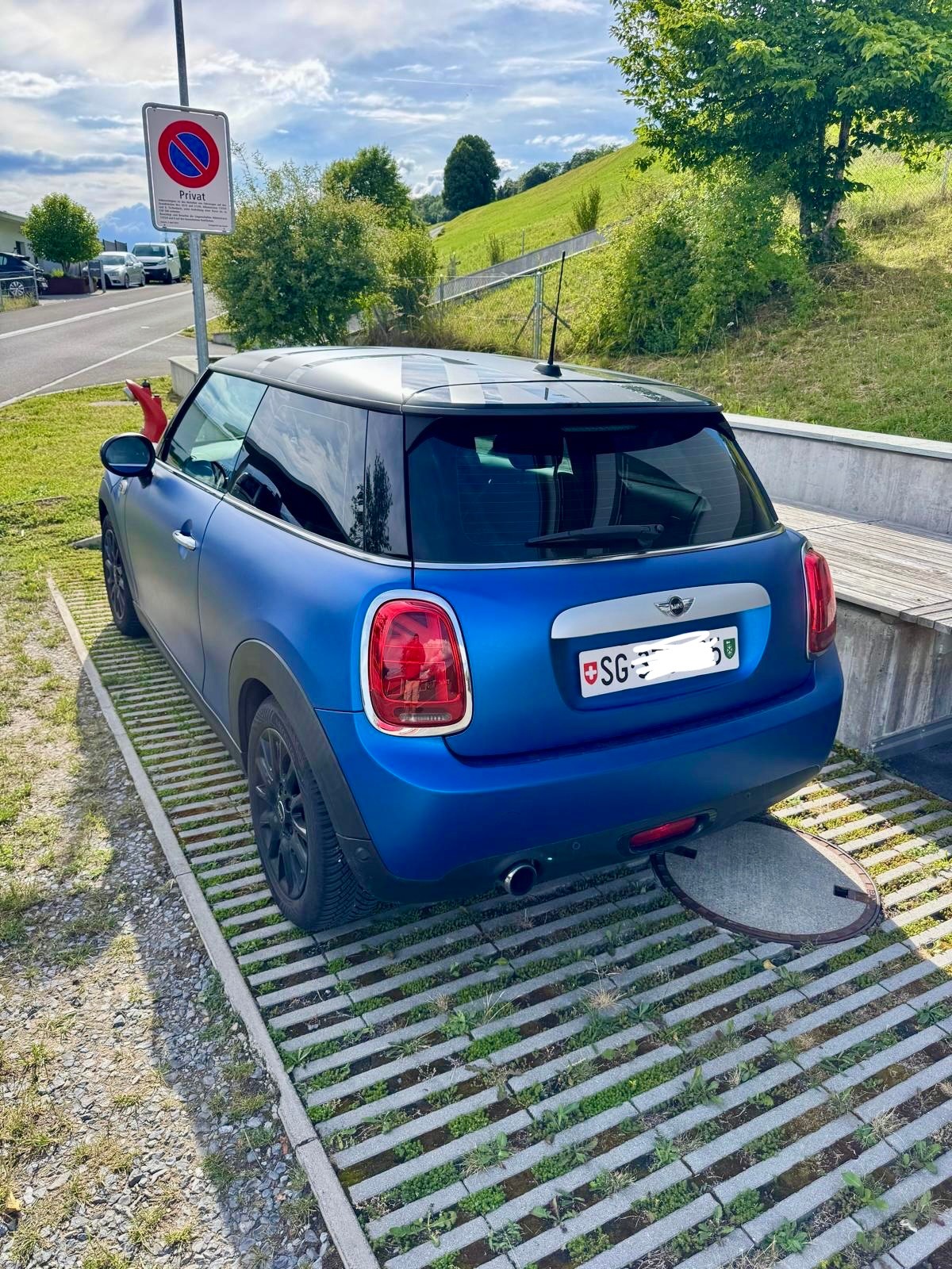 MINI COOPER-image-2